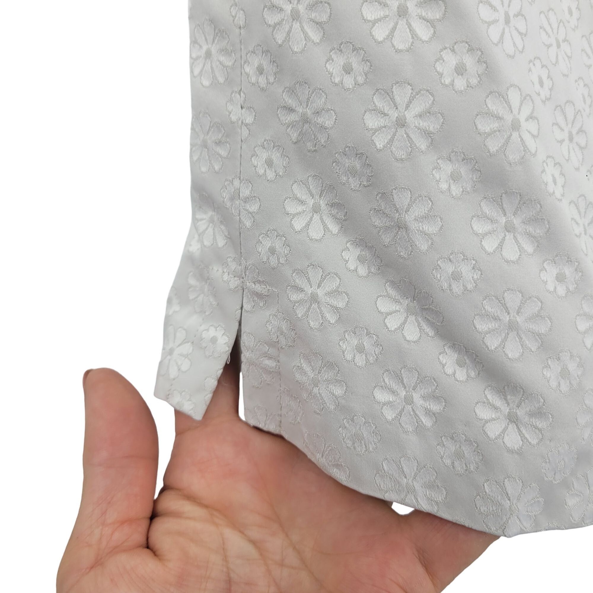 BUGATCHI Bugatchi Skirt Skort 4 Silver White Floral Stretch Pockets Size 27" / US 4 / IT 40 - 8 Thumbnail