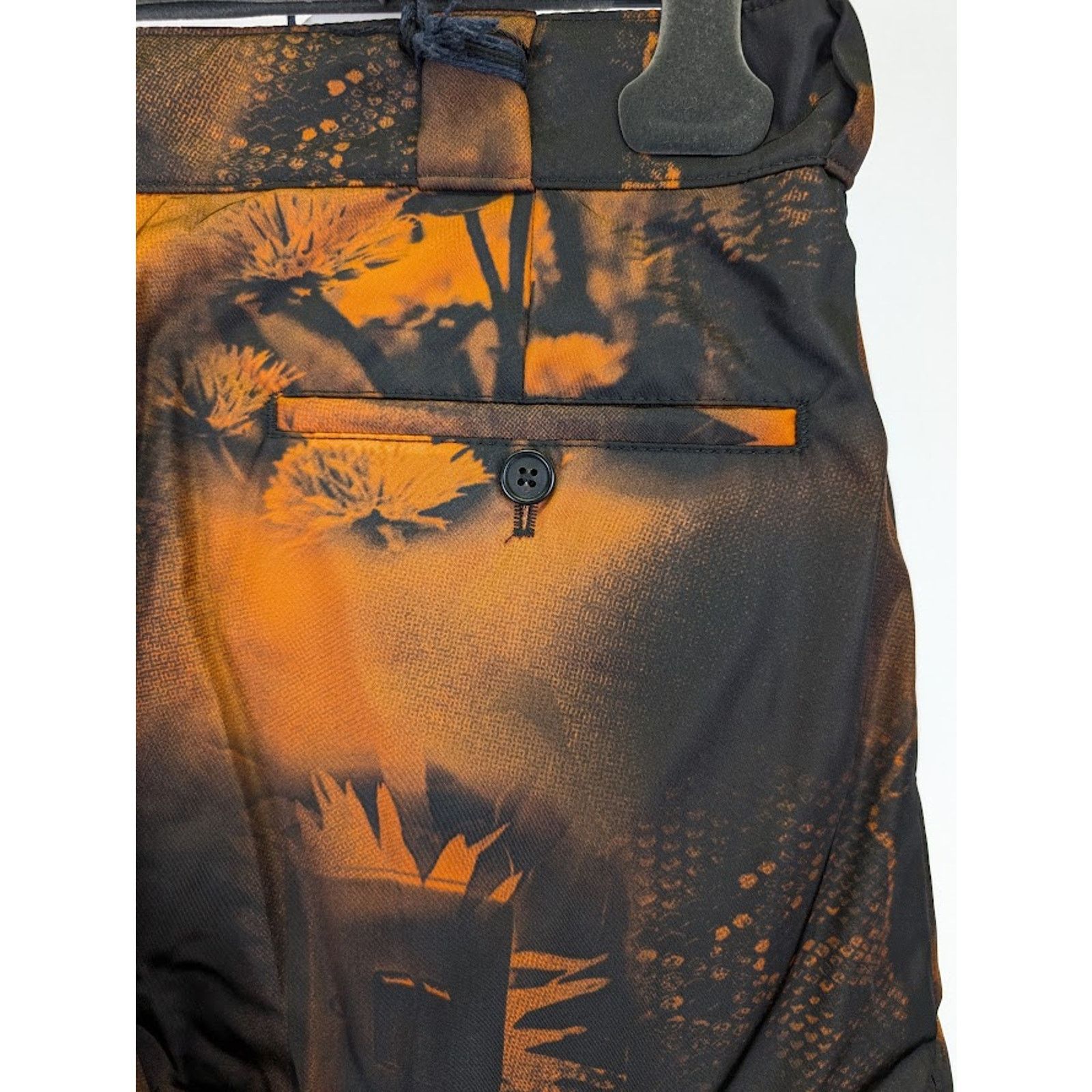 Prada o1rshd1 Re-Nylon Human Pantalone Shorts in Arancio Size US 34 / EU 50 - 15 Thumbnail