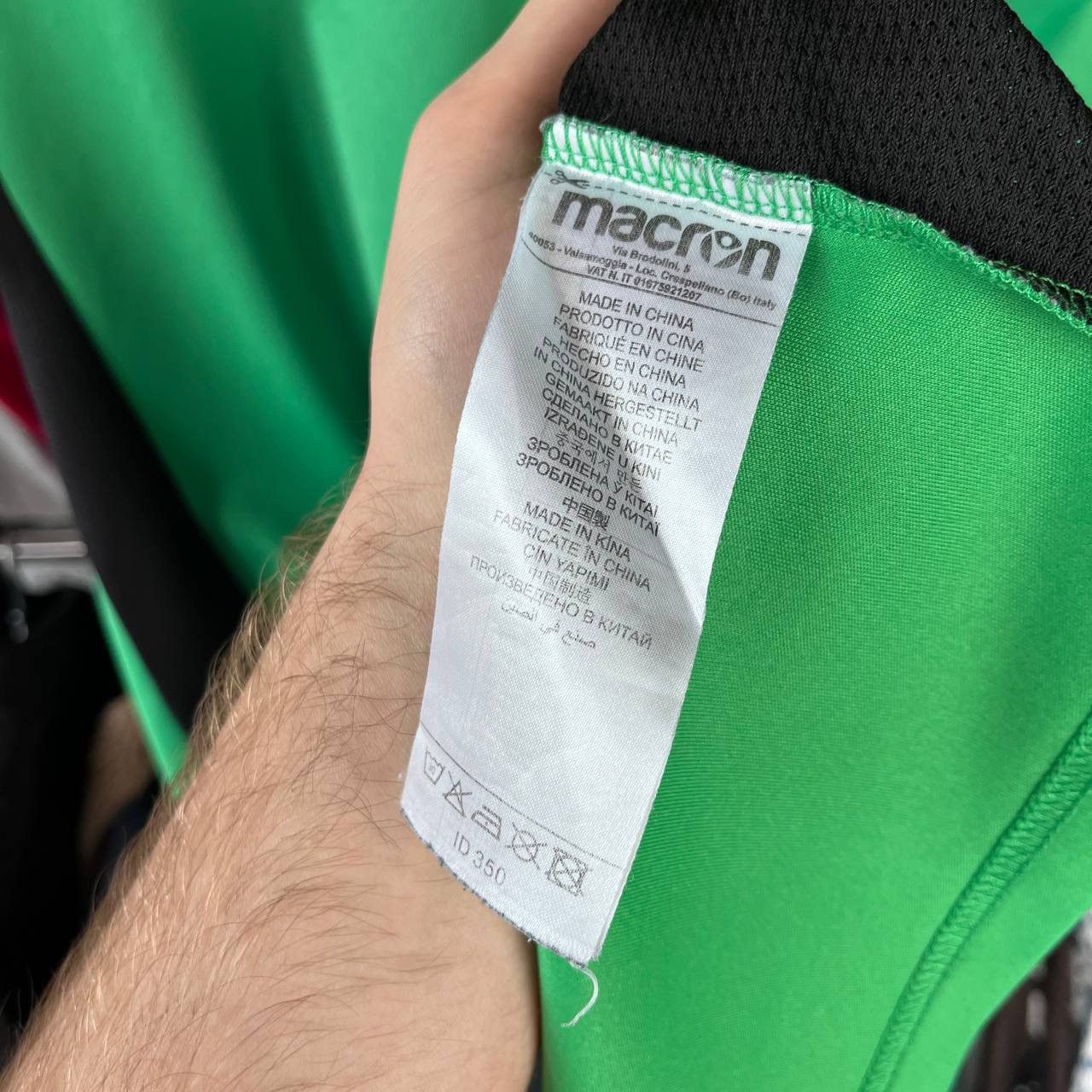 Vintage FC Hibernian Edinburgh 2018/2019 Football Soccer Jersey Size US L / EU 52-54 / 3 - 4 Thumbnail