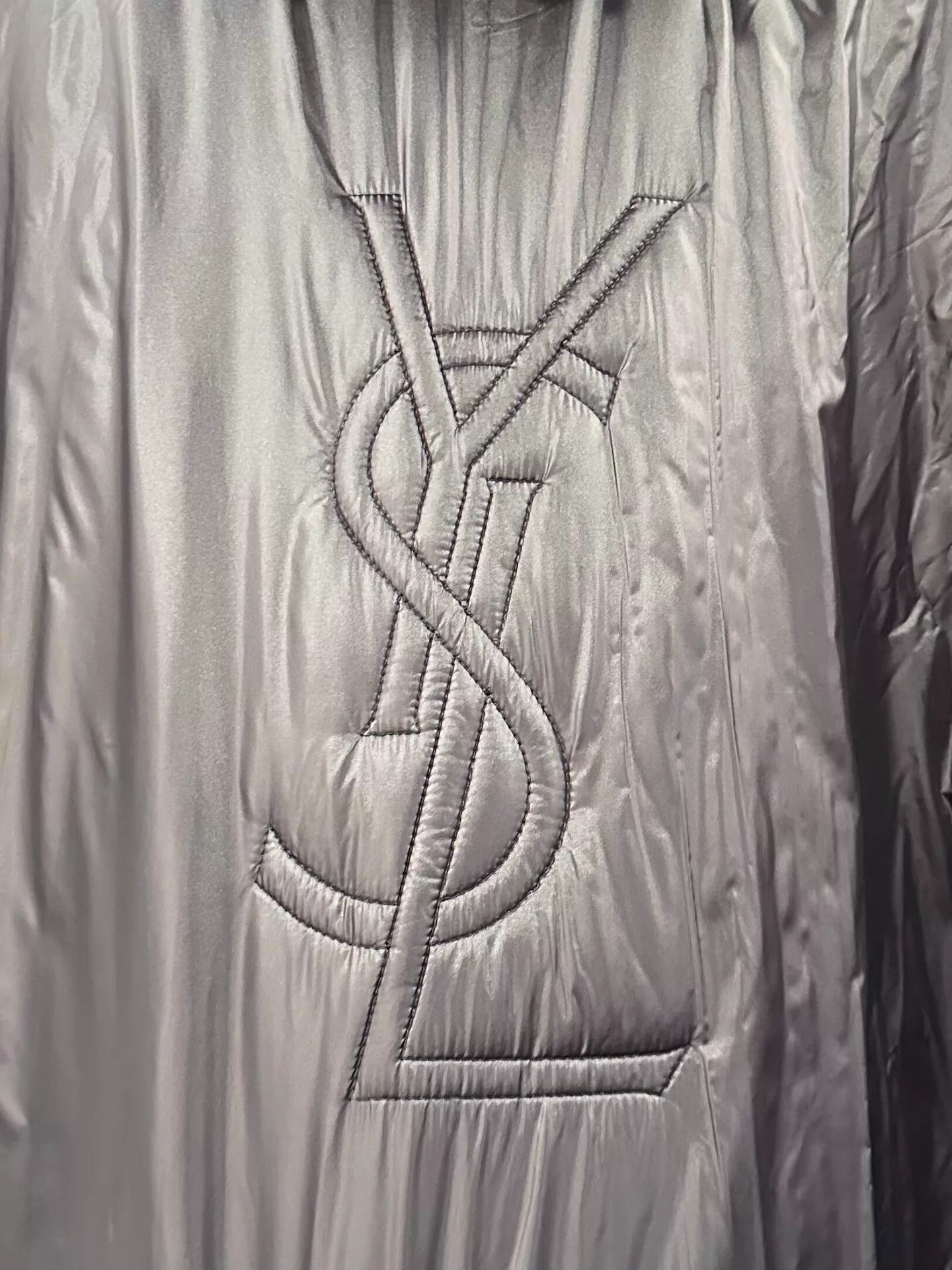 Yves Saint Laurent YSL Men's Black Back Embossed Logo Jacket 46 New Size US S / EU 44-46 / 1 - 4 Thumbnail