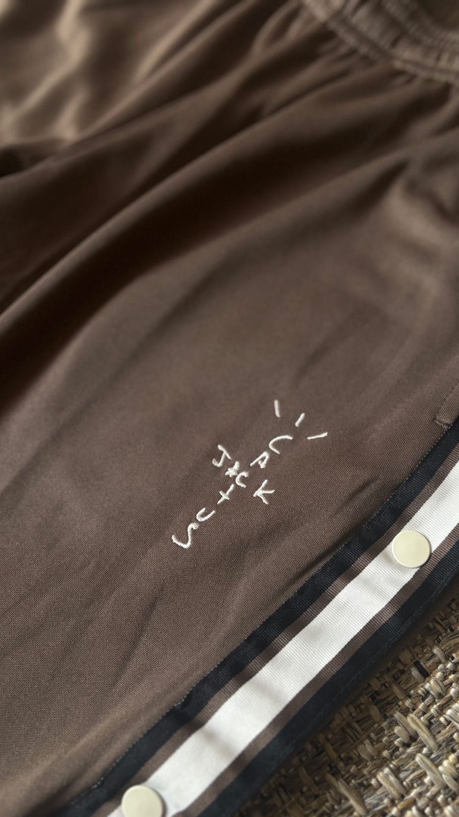 Jordan Brand × Travis Scott Jordan CactusJack by TravisScott MJ Track Pant PalominoBlack Size US 38 / EU 54 - 2 Thumbnail