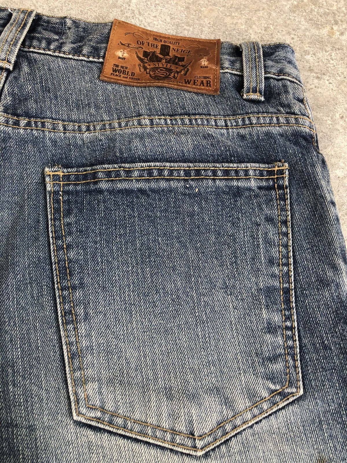 If Six Was Nine Of The Neige Flared Jeans Distressed Jeans J Cut Size US 31 - 18 Thumbnail