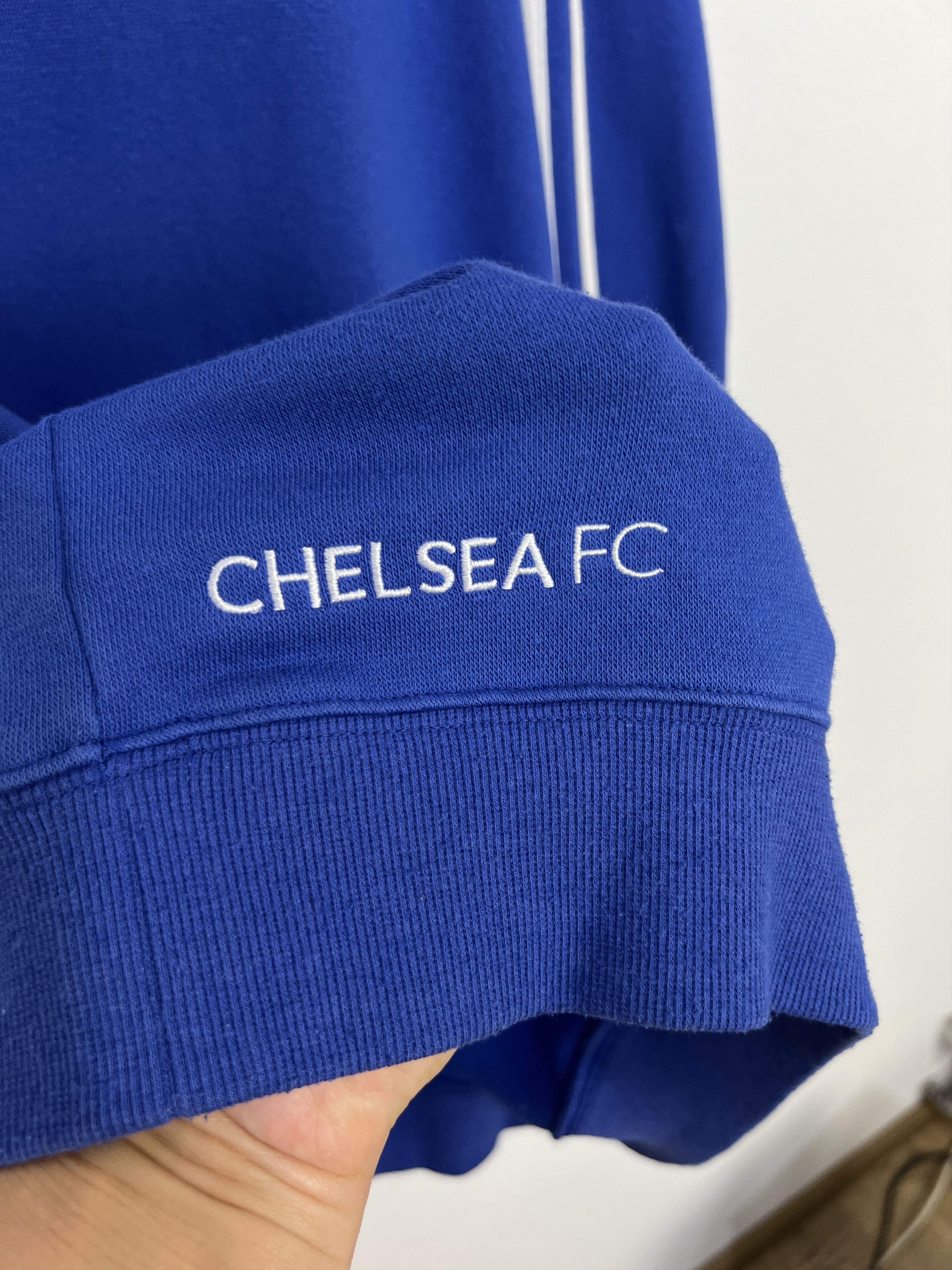 Adidas Vintage Adidas Chelsea Football Blue Sweatshirt Soccer Size US XL / EU 56 / 4 - 14 Thumbnail
