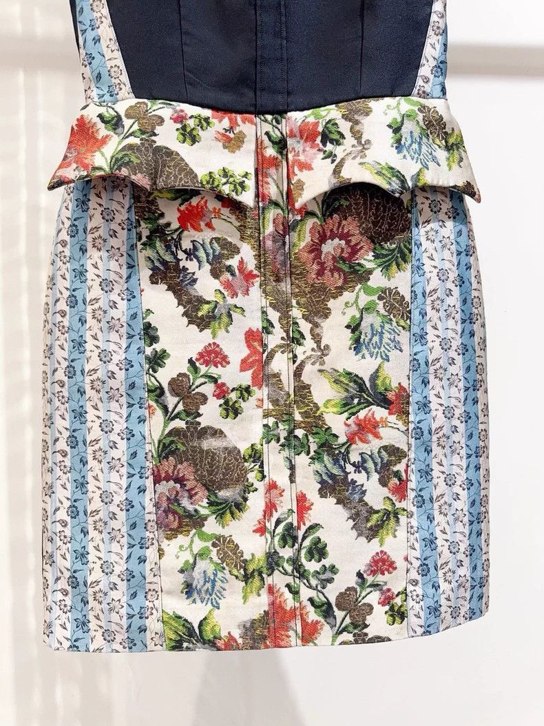Louis Vuitton Louis Vuitton Floral Dress with Peplum Detail-2506 Size S / US 4 / IT 40 - 2 Thumbnail
