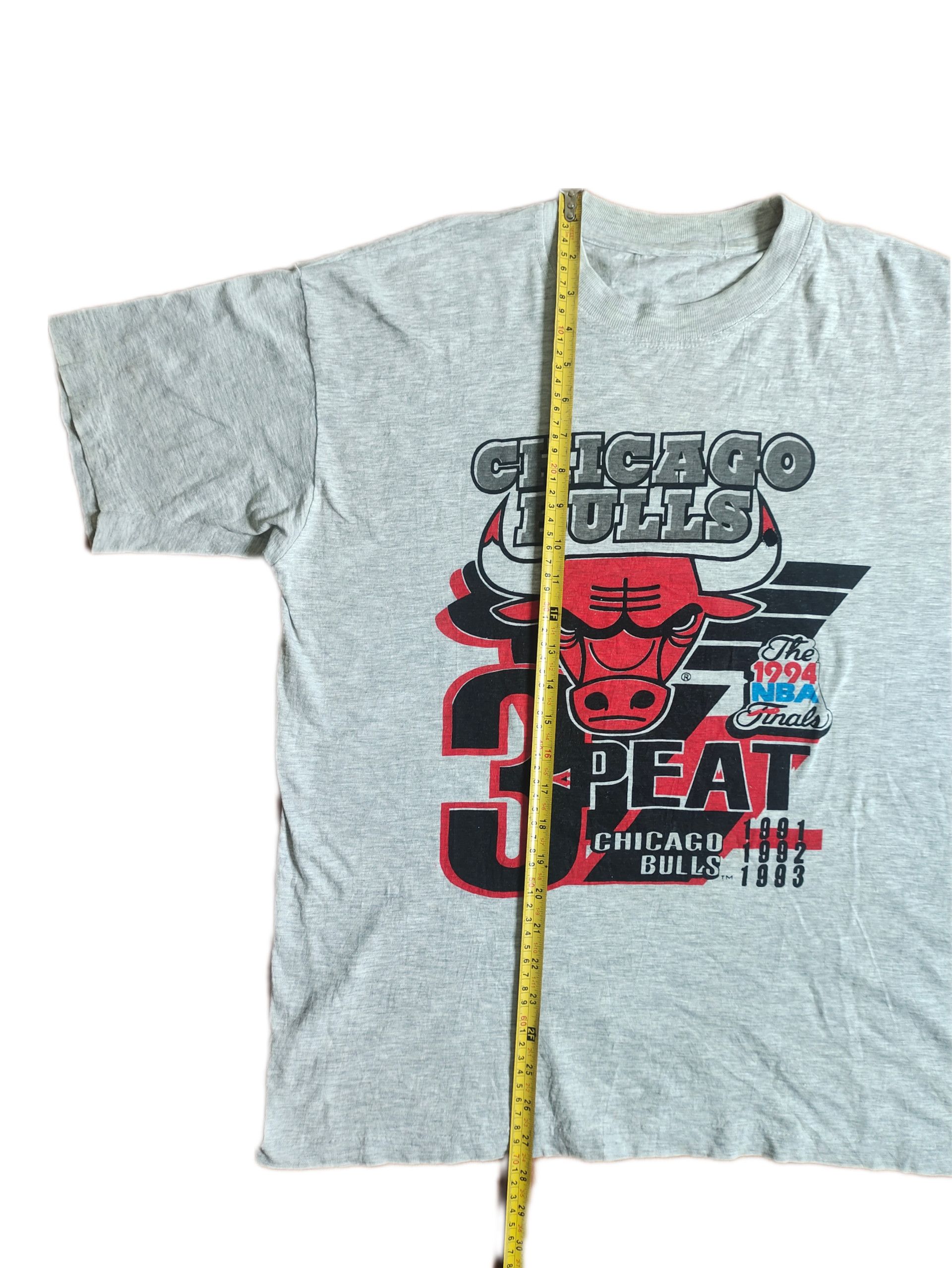 Vintage Vintage Chicago Bulls "The 1994 NBA Finals" T-shirt Size US XL / EU 56 / 4 - 7 Thumbnail