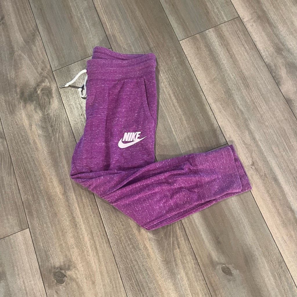 Nike Nike Purple Athletic Workout Joggers Women Medium Bin K-36 Size 28" / US 6 / IT 42 - 1 Thumbnail