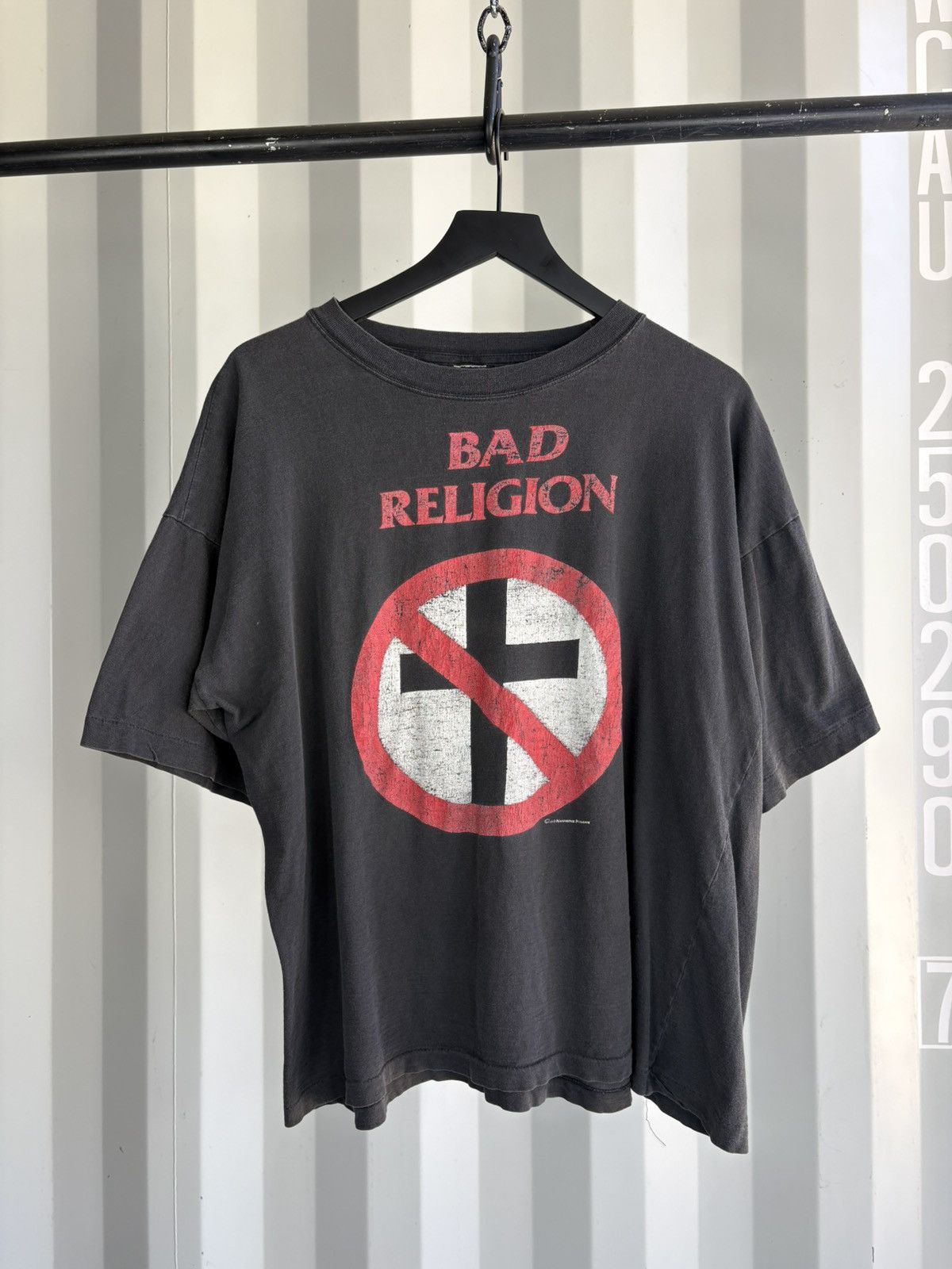 Band Tees Vintage Bad Religion Thrashed Distressed Faded Shirt Grunge Size US XL / EU 56 / 4 - 1 Thumbnail