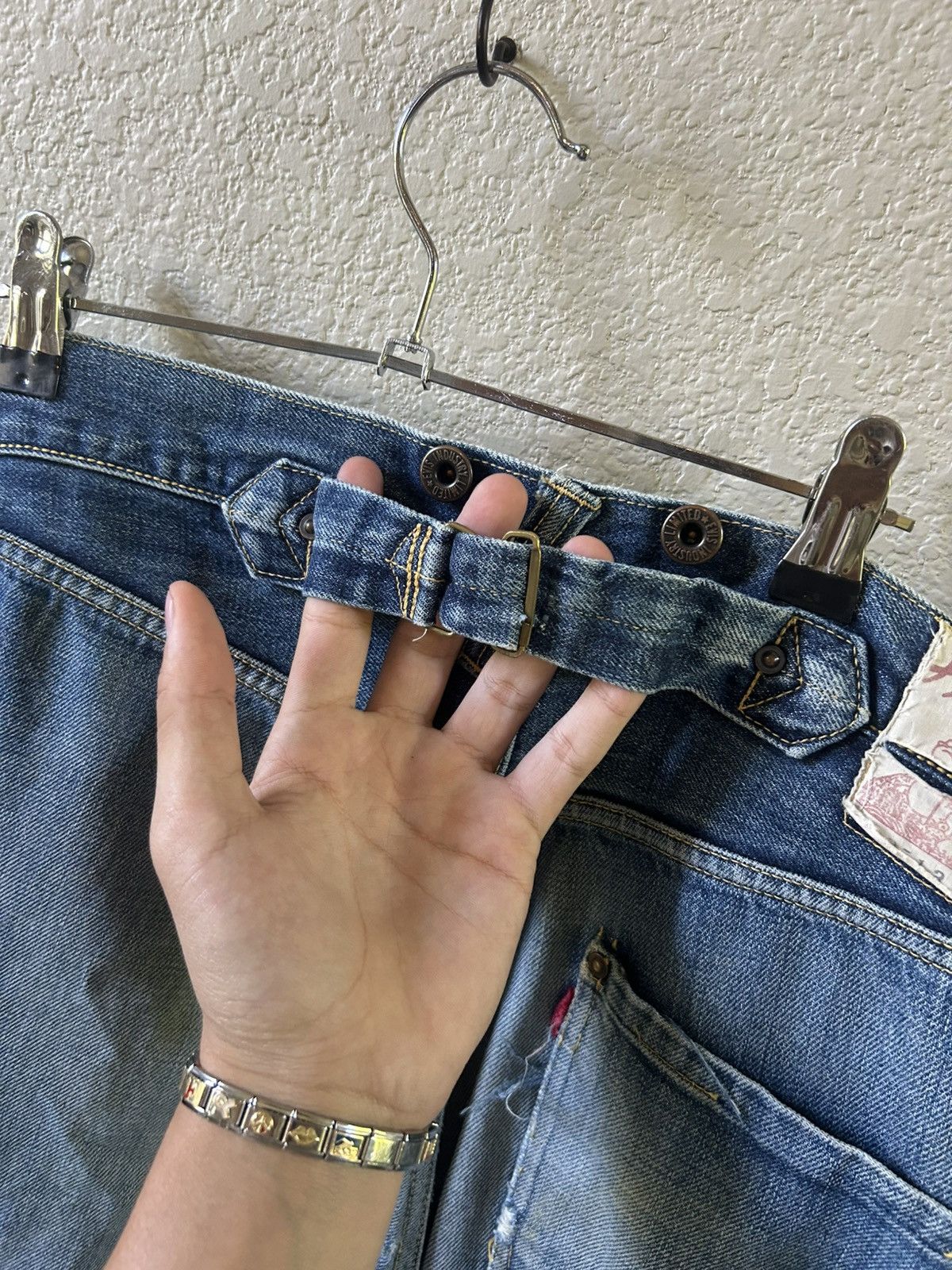 Evisu Crazy Rare Evisu Genes Buckleback Double Knee Selvedge Jeans Size US 30 / EU 46 - 7 Thumbnail