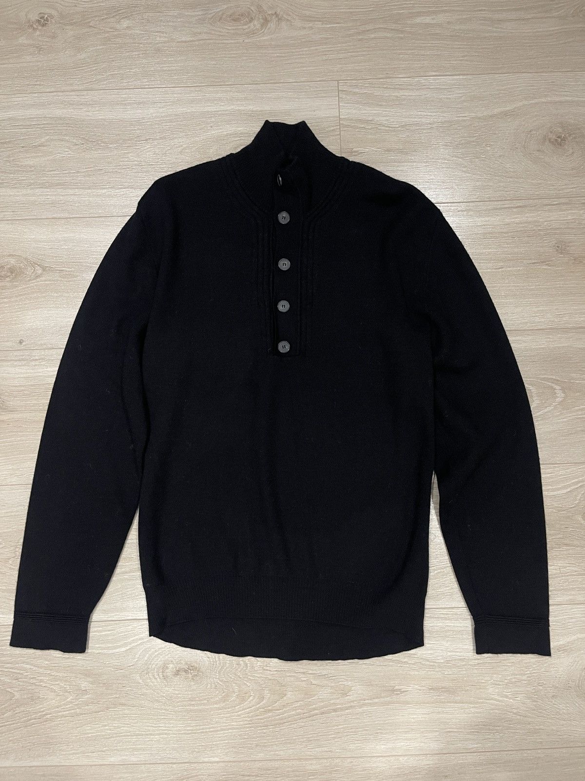 Hugo Boss Sweater with buttons black hugo boss wool jumper M Size US M / EU 48-50 / 2 - 4 Thumbnail