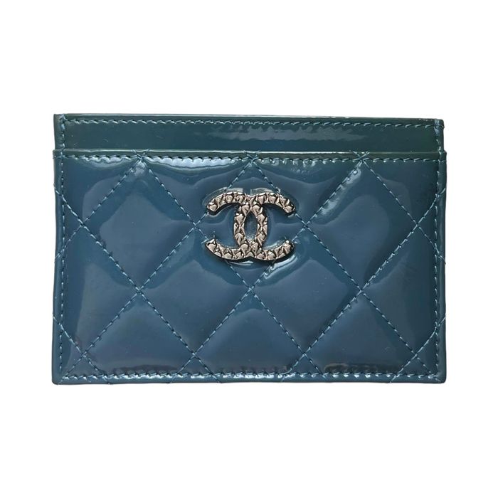 Chanel Card Holder Quilted Iridescent Caviar Blue in Caviar