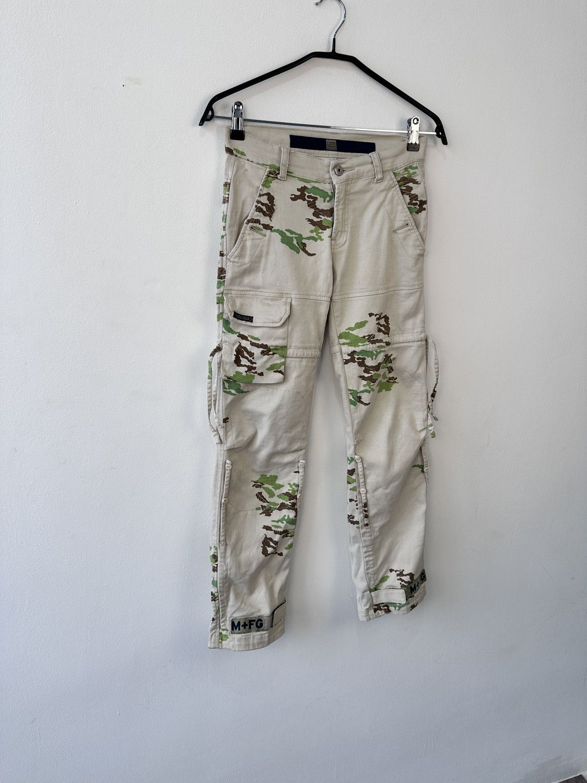 Marithe + Francois Girbaud Vtg Marithe Francois Girbaud Archive CargoPants Y2K Techwear Size 26" / US 2 / IT 38 - 2 Thumbnail
