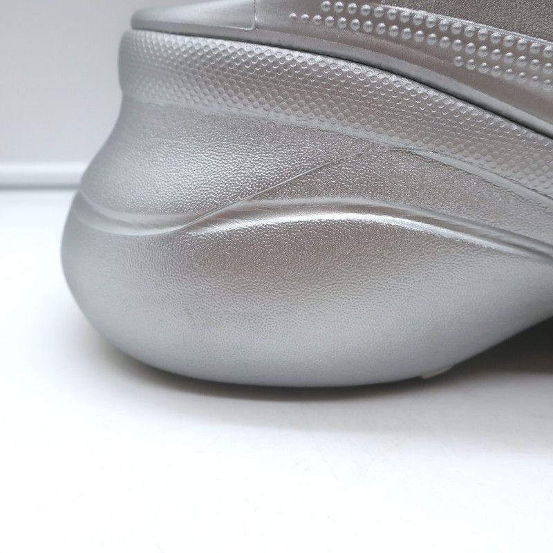 Balenciaga × Crocs Balenciaga x Crocs Platform Mules Silver Size 41 Size US 11 / IT 41 - 4 Thumbnail