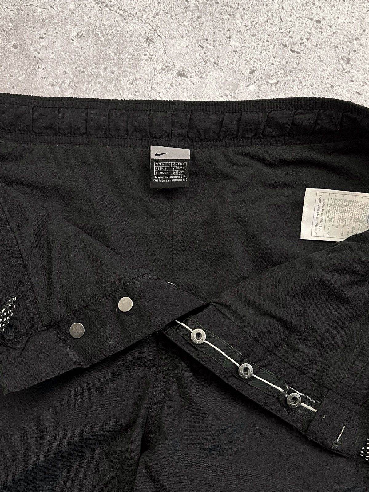 Nike Nike Vintage Track Pants Nylon 90s Joggers Swoosh Size US 33 - 5 Thumbnail