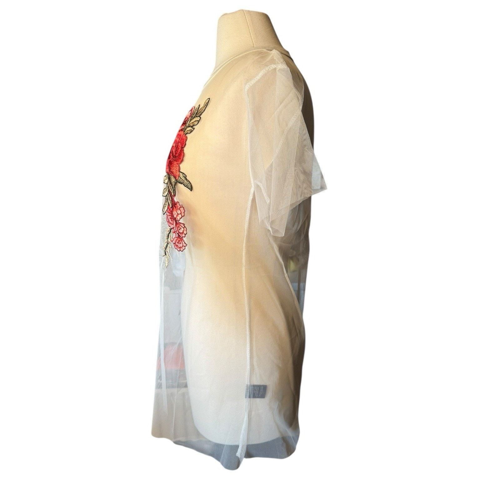 Anthropologie POL NEW Anthropologie Embroidered White Mesh Top Sheer Size S / US 4 / IT 40 - 5 Thumbnail