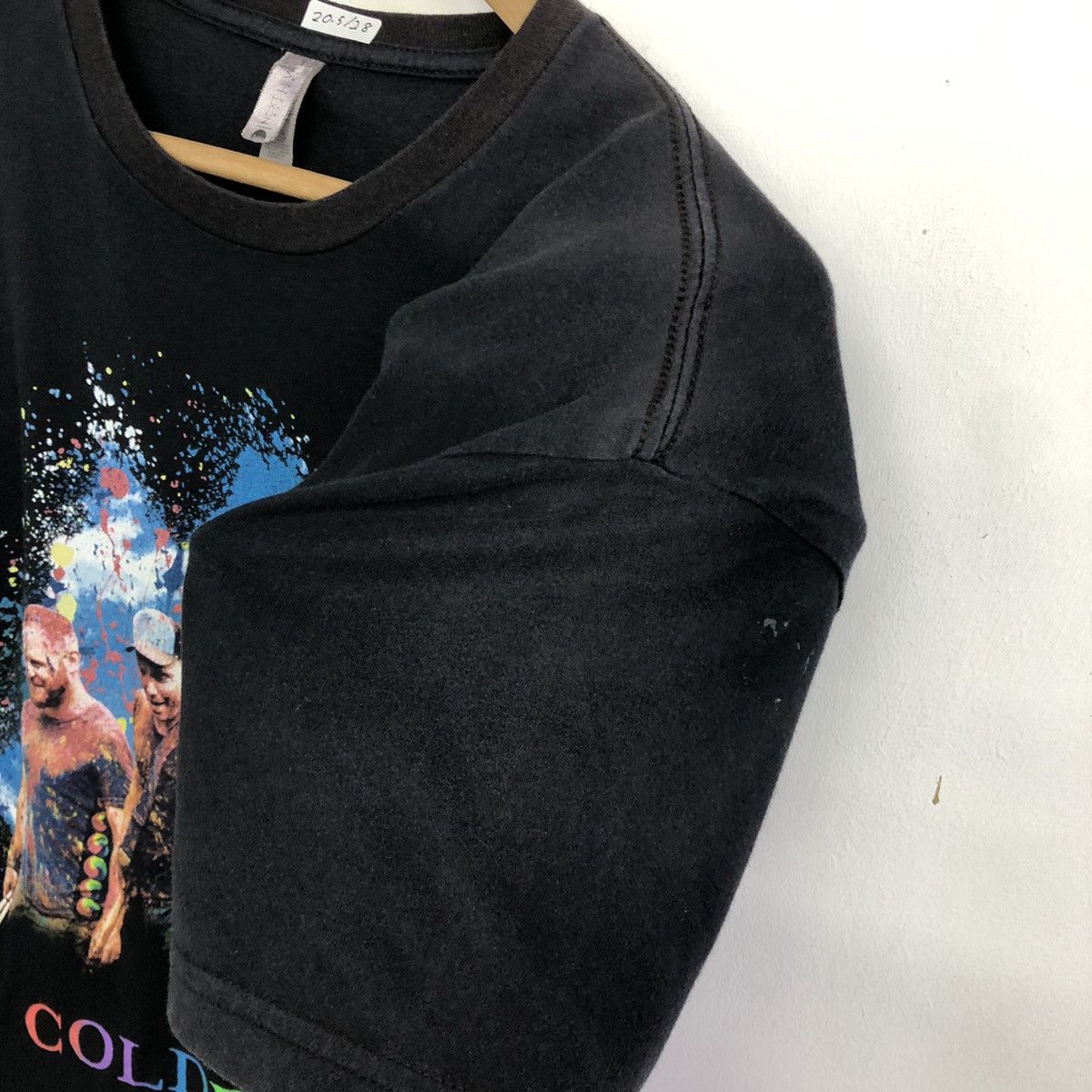 Band Tees Coldplay Band Tour Disstress Tshirt Size US M / EU 48-50 / 2 - 9 Thumbnail