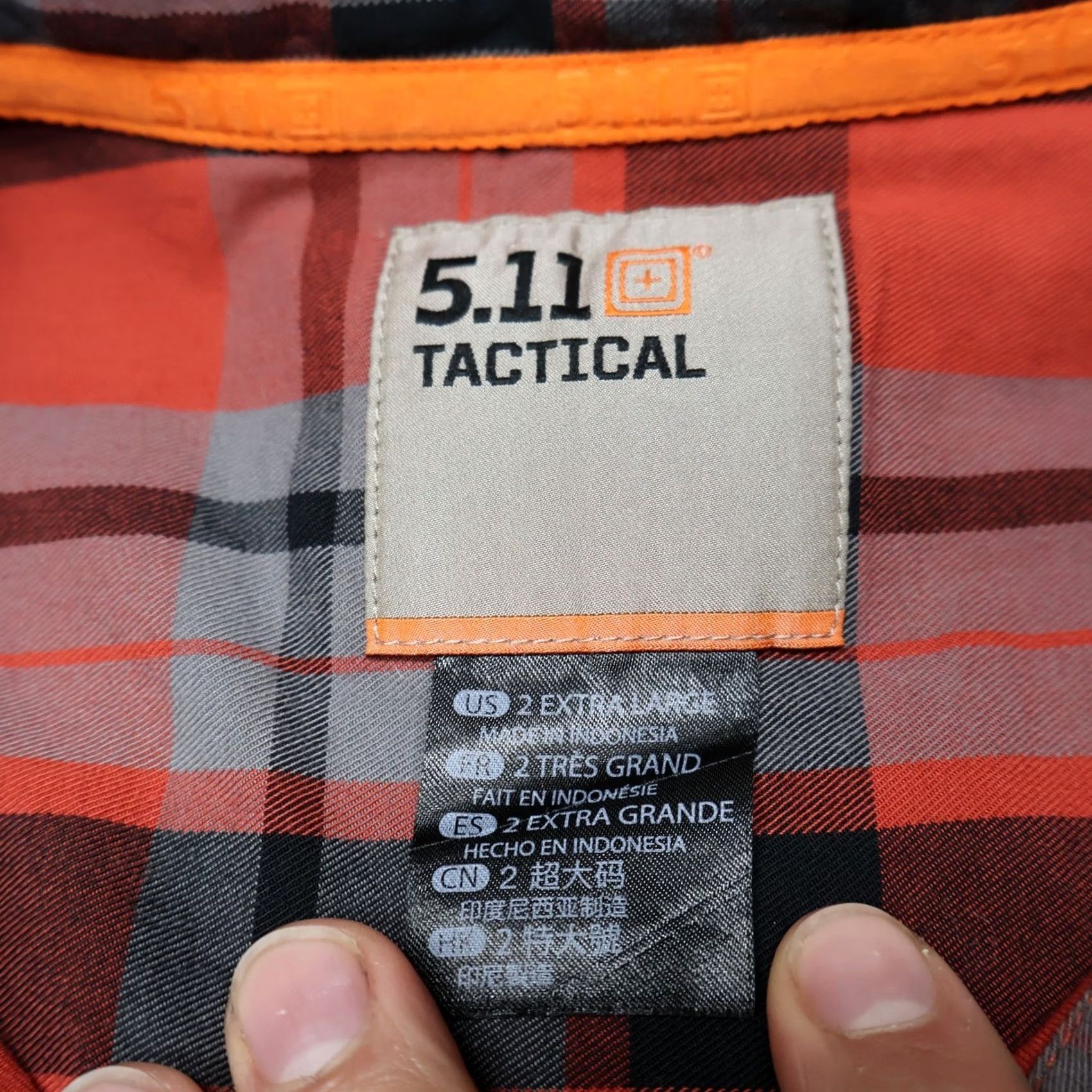 Vintage 5.11 Tactical Shirt Mens 2XL Red Plaid Snap Front Long Sleeve Workwear Hiking Shirt Size US XXL / EU 58 / 5 - 4 Thumbnail