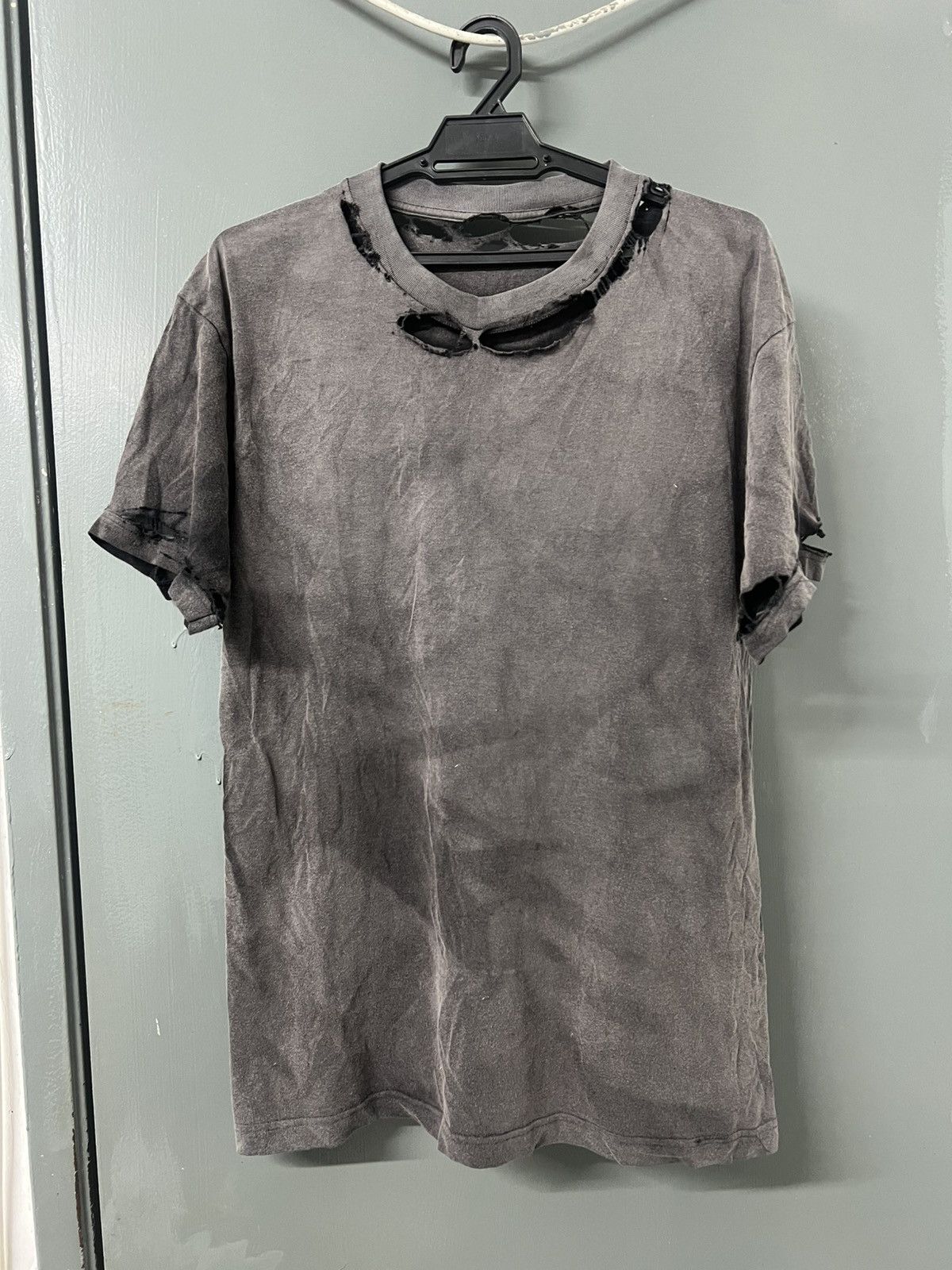 Vintage THRASHED SUN FADED ERD GRUNGE T-SHIRT Size US M / EU 48-50 / 2 - 3 Thumbnail