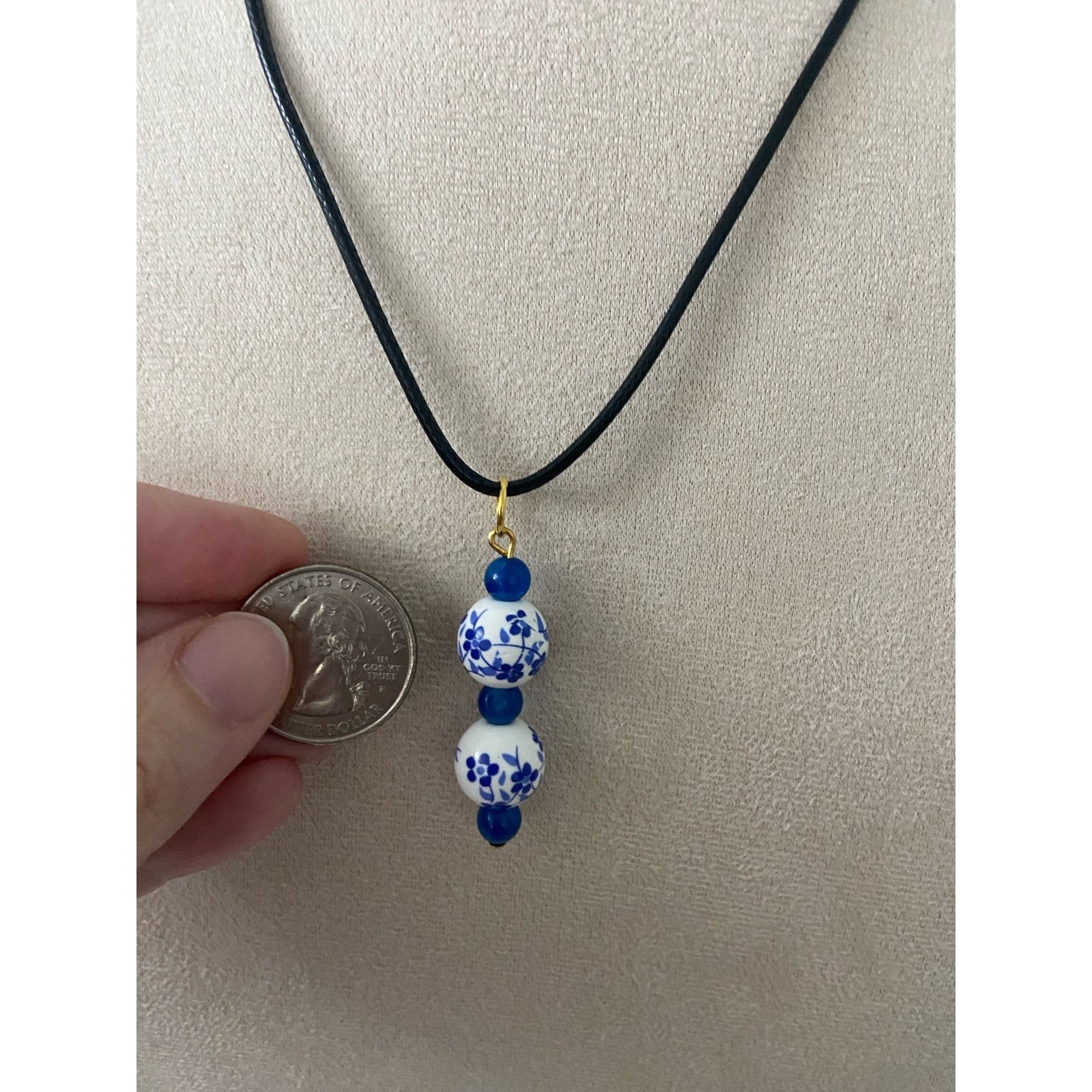 Handmade floral ceramic bead pendant necklace Size ONE SIZE - 2 Thumbnail