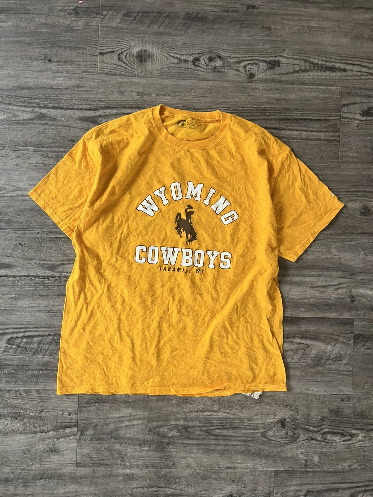 Russell Athletic × Vintage Vintage 90s y2k Wyoming Cowboys Tee Size US XL / EU 56 / 4 - 1 Thumbnail
