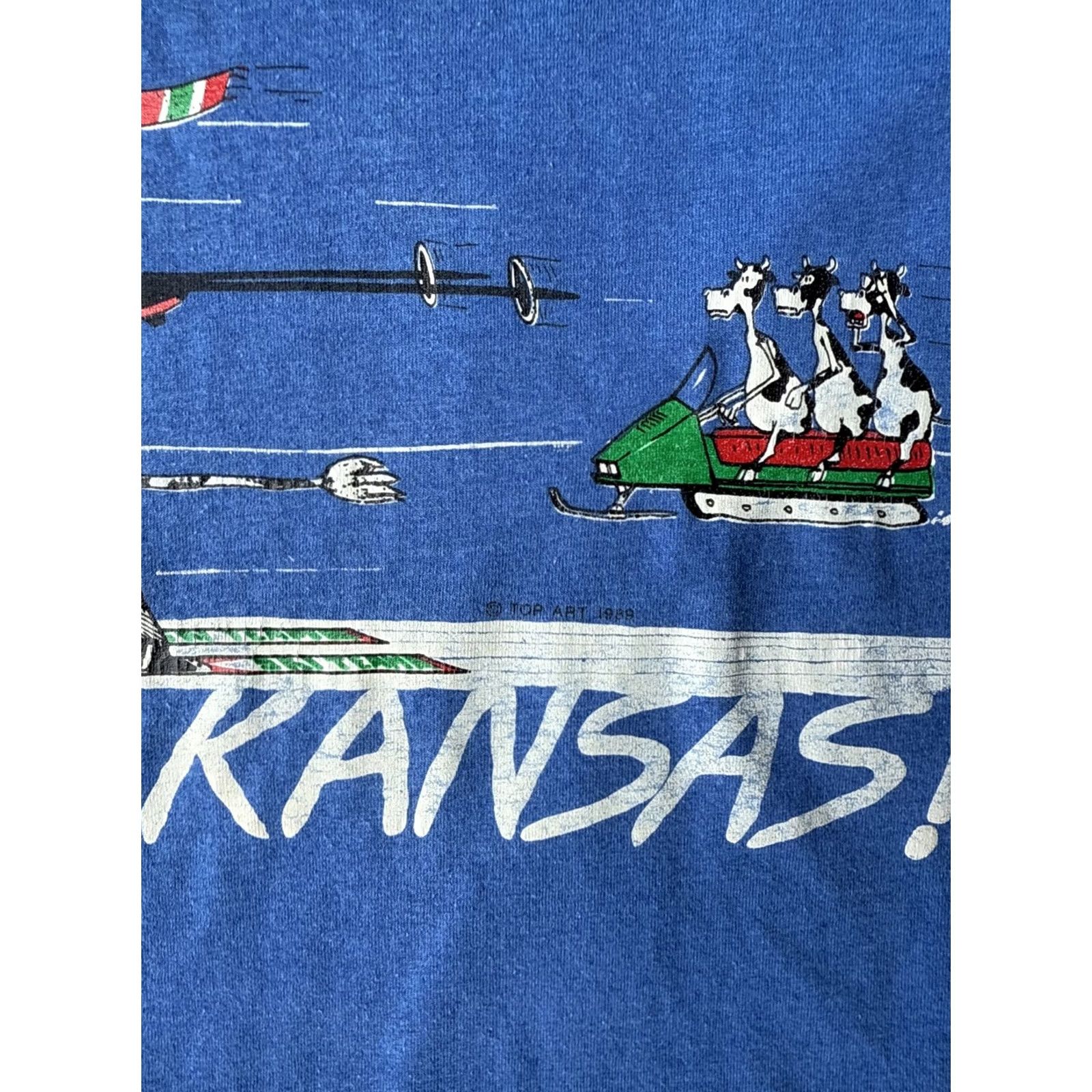 Vintage VINTAGE Screen Stars Skiing Cows Kansas Long Sleeve Shirt XL Blue Crew Neck Cotton Blend USA Men T-Shirt 80s Graphic Print Size US XL / EU 56 / 4 - 4 Thumbnail