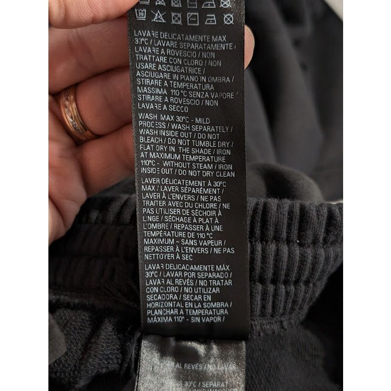 Balenciaga o1rshd1 Baggy Sweatpants in Washed Black Size US 30 / EU 46 - 19 Thumbnail