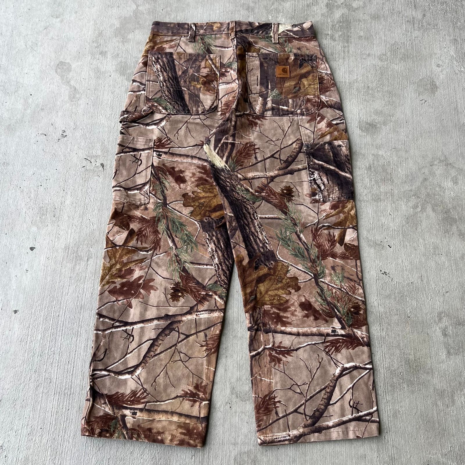 Carhartt × Vintage Carhartt Realtree camo double knee work wear carpenter pants Size US 31 - 1 Thumbnail