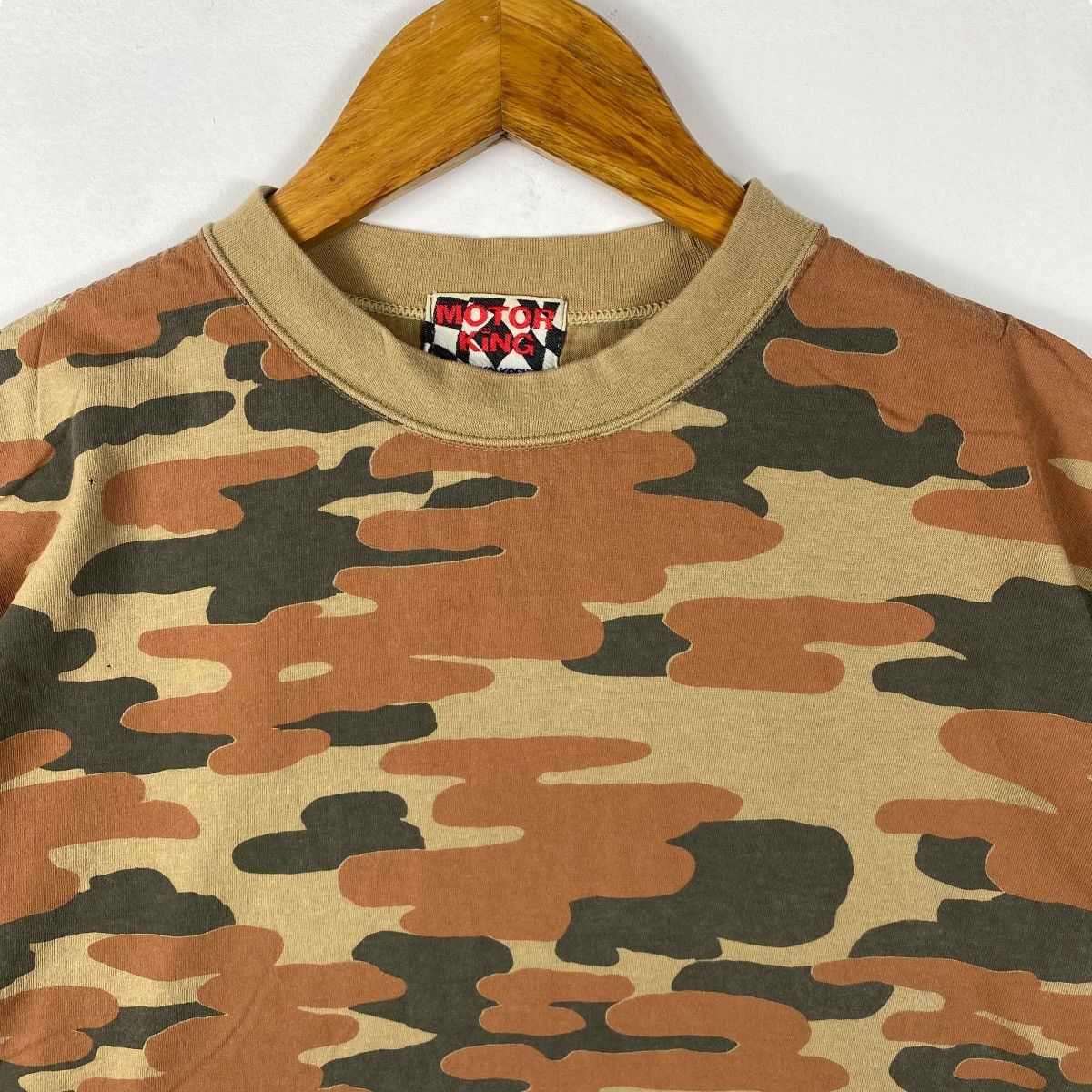 Michiko Koshino Vintage 80's MOTOR KING By Michiko Koshino Camouflage Tee Size US L / EU 52-54 / 3 - 2 Thumbnail