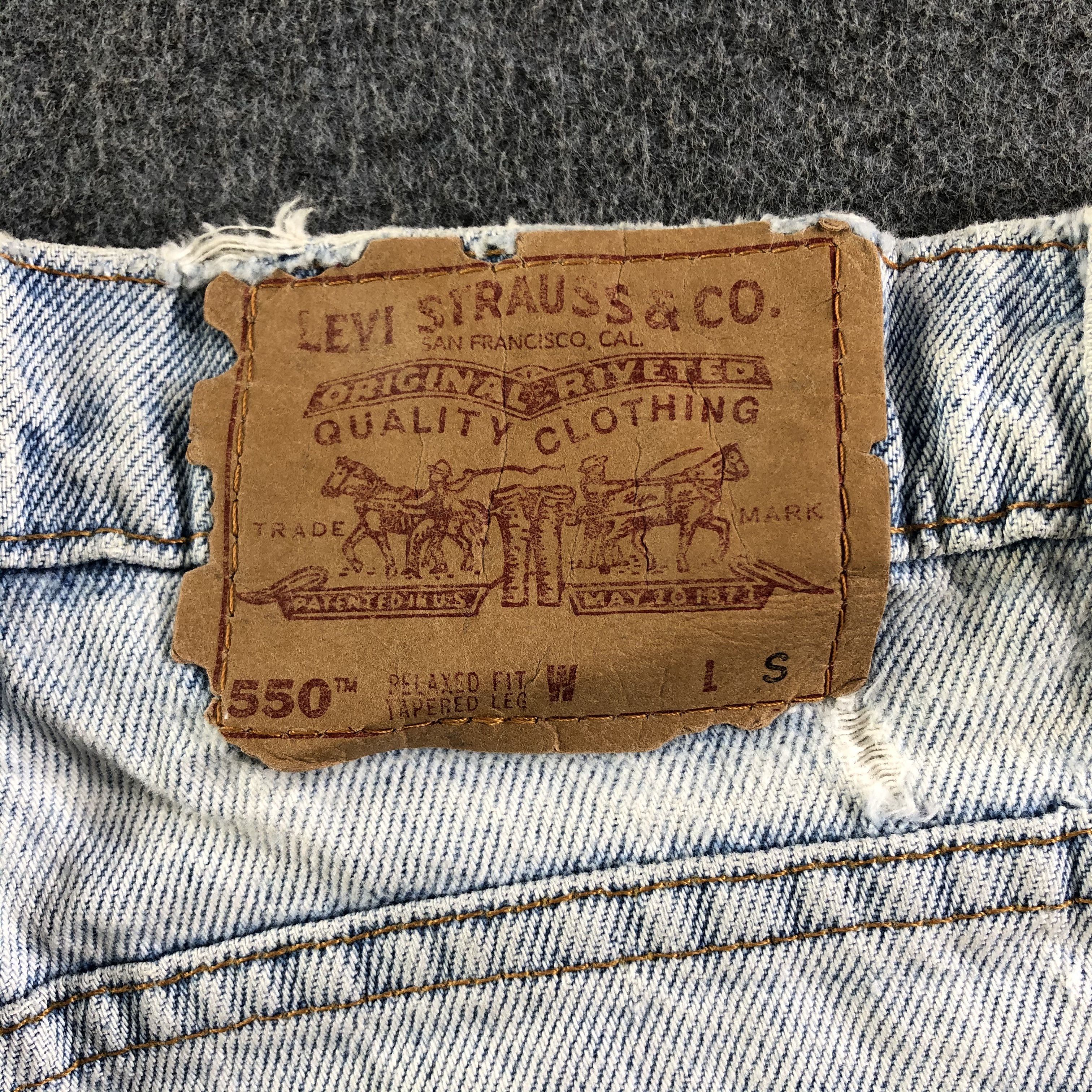 Levi's 90s Vintage Light Wash Levis 550 Jeans-J3023 Size US 29 - 5 Thumbnail