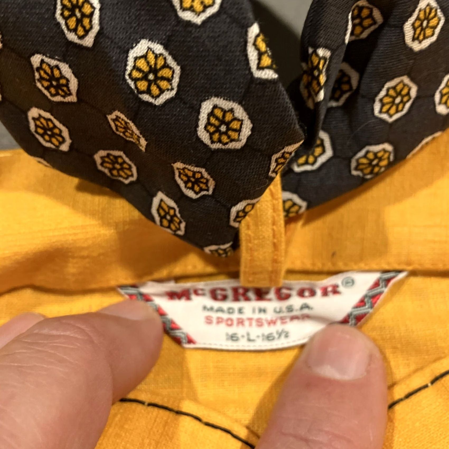 McGregor VINTAGE McGregor Band Collar Shirt Built In Ascot Tie L RARE NWT Size US L / EU 52-54 / 3 - 6 Thumbnail