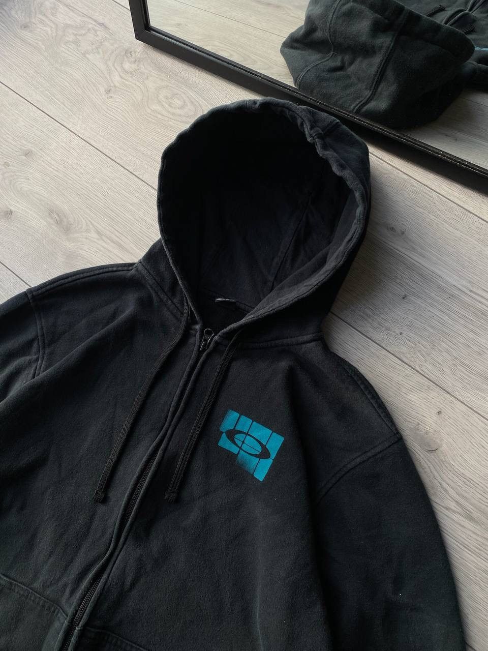 Oakley × Vintage Vintage Oakley Boxy Zip-up Archival Hoodie M Y2K Size US M / EU 48-50 / 2 - 5 Thumbnail