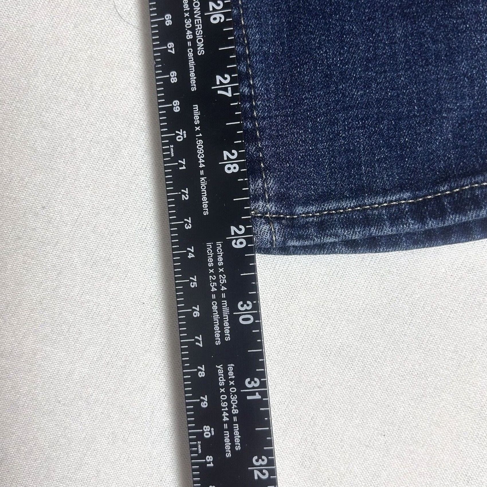 Lee Lee Slim Fit Skinny Jeans Womens Size 6 Medium Mid Rise Blue Denim Stretch Jeans 男女? Size 28" / US 6 / IT 42 - 7 Thumbnail