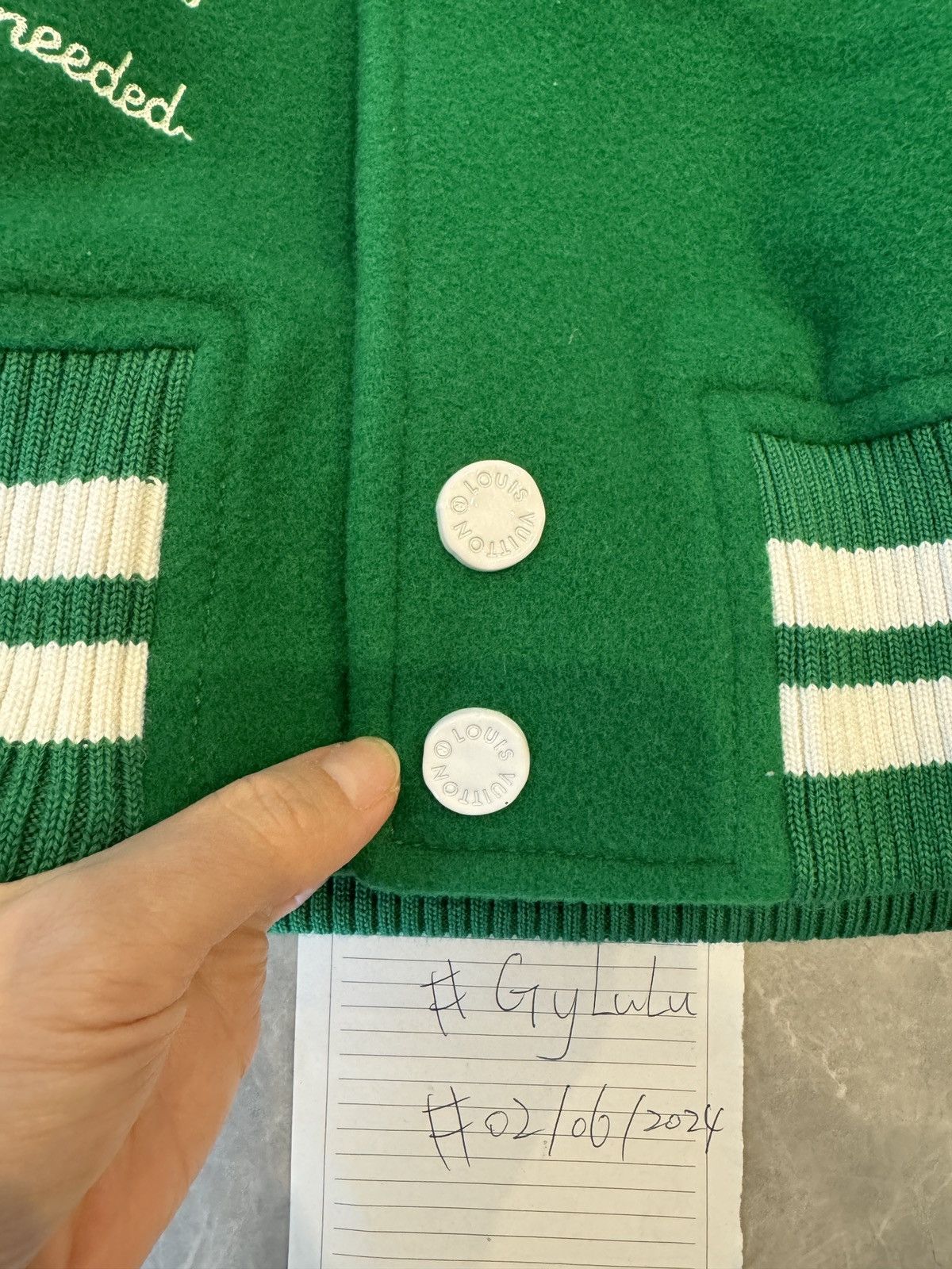 Louis Vuitton Louis Vuitton Green & White Varsity Leather Jacket Size US L / EU 52-54 / 3 - 4 Thumbnail