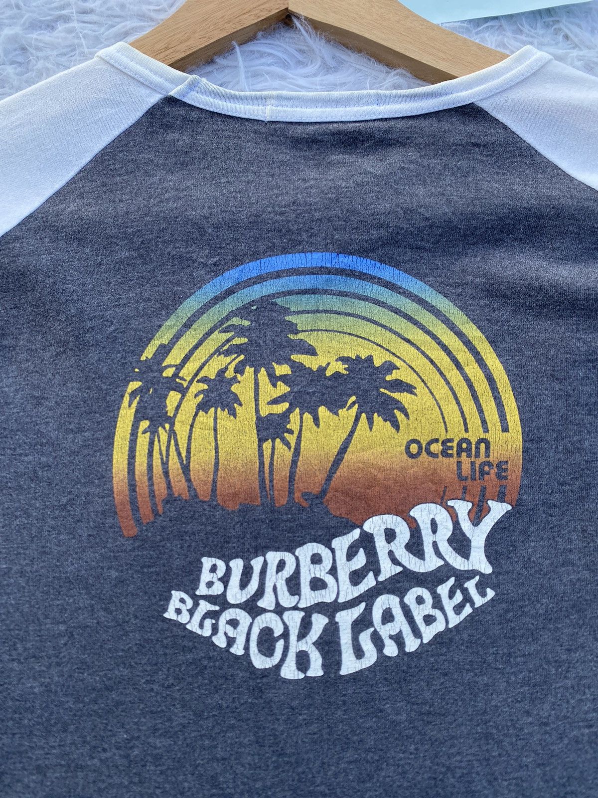Burberry Rare Vintage Burberry Black Label Ocean Life Tshirt Size US M / EU 48-50 / 2 - 7 Thumbnail