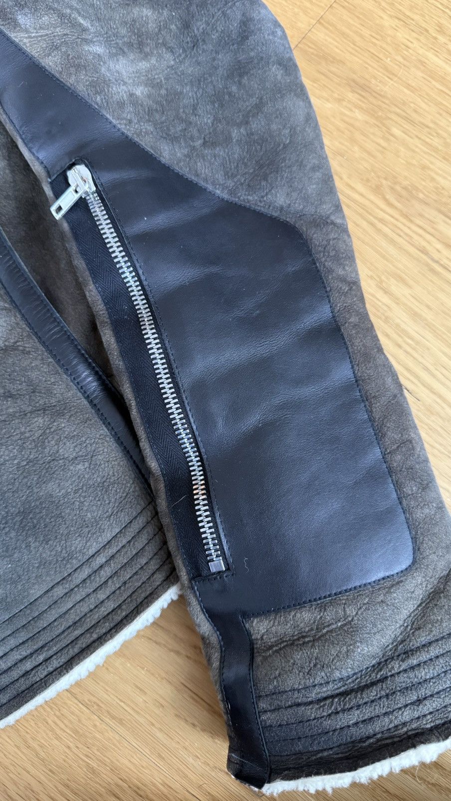 Rick Owens Rick Owens AW ‘17 Glitter Shearling Leather Jacket Size US M / EU 48-50 / 2 - 6 Thumbnail