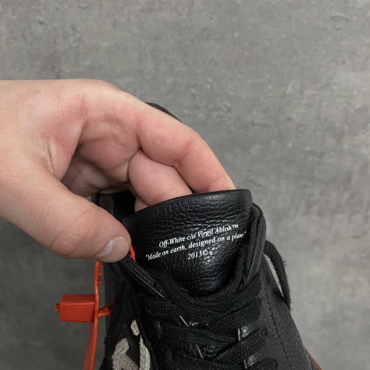 Off-White Off White Vulcanized Leather Arrows Low Top Black Sneakers Size US 11 / EU 44 - 13 Thumbnail