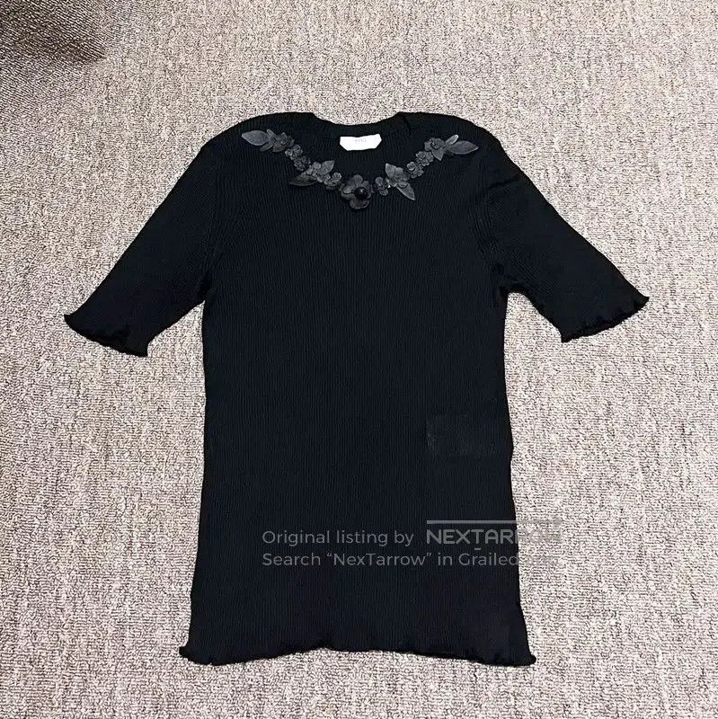 Fendi Fendi Black Floral Silk Blend Short Sleeve T-Shirt . Size M / US 6-8 / IT 42-44 - 1 Thumbnail
