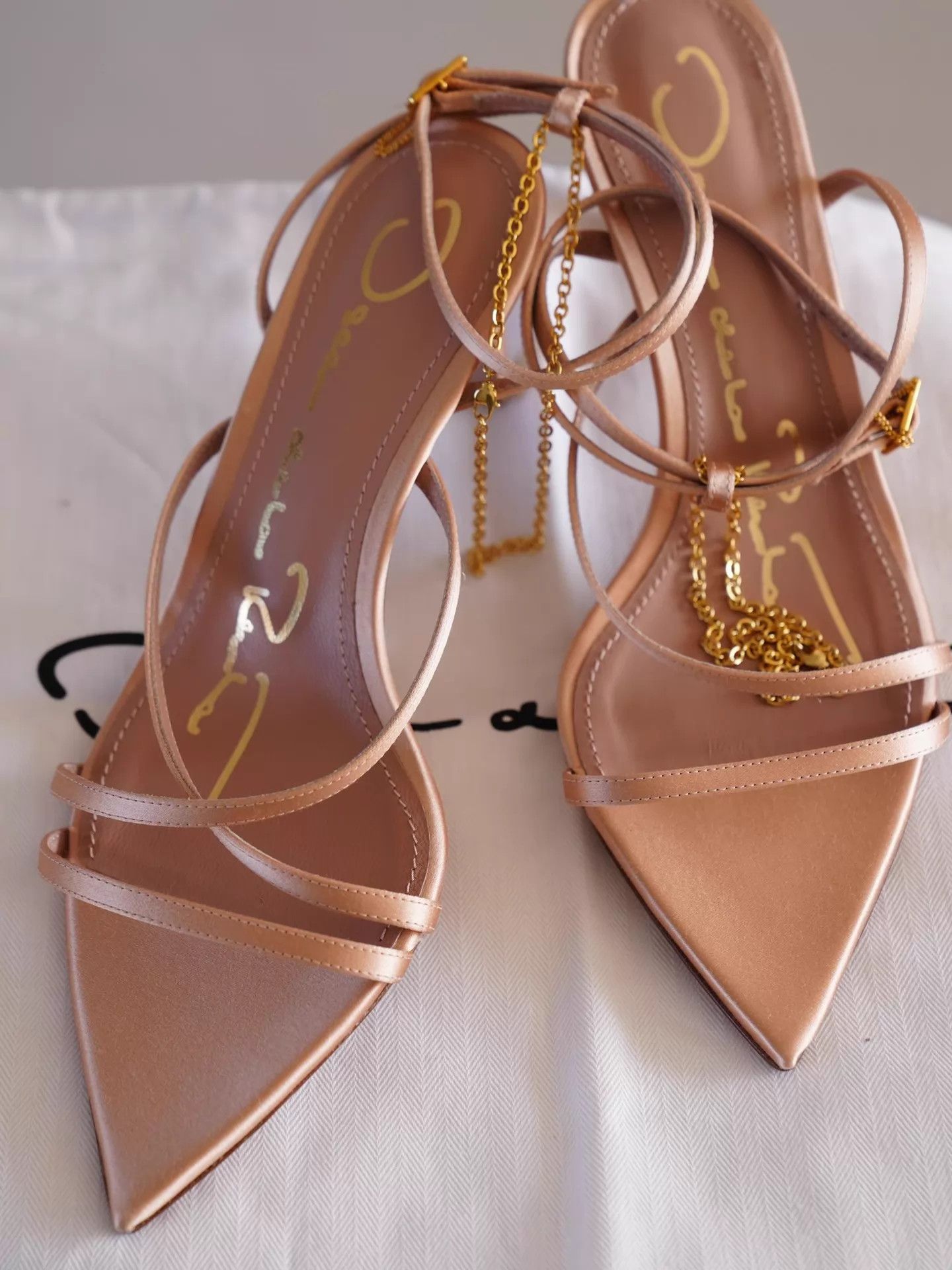 Oscar De La Renta Oscar de la Renta Nude Pink Satin Chain Heels EU 37 New Size US 6.5 / IT 36.5 - 1 Thumbnail