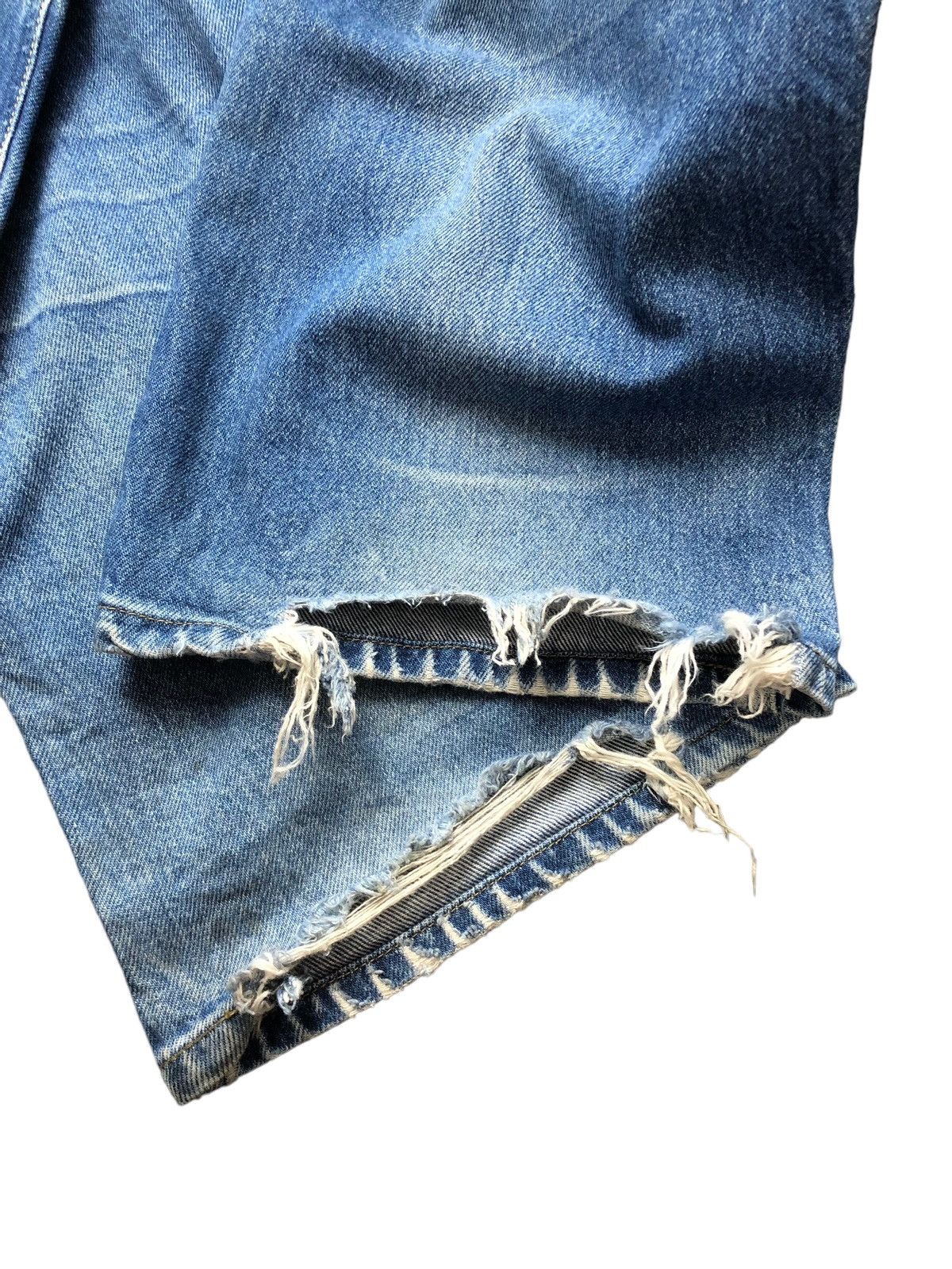 Japanese Brand × Lee × Vintage Vintage Lee Ripped Distressed Denim Jeans Size US 35 - 7 Thumbnail