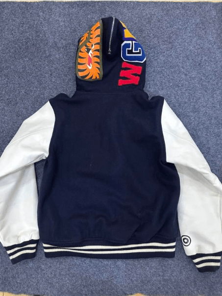 Bape Bape Hoodie Size US L / EU 52-54 / 3 - 6 Thumbnail