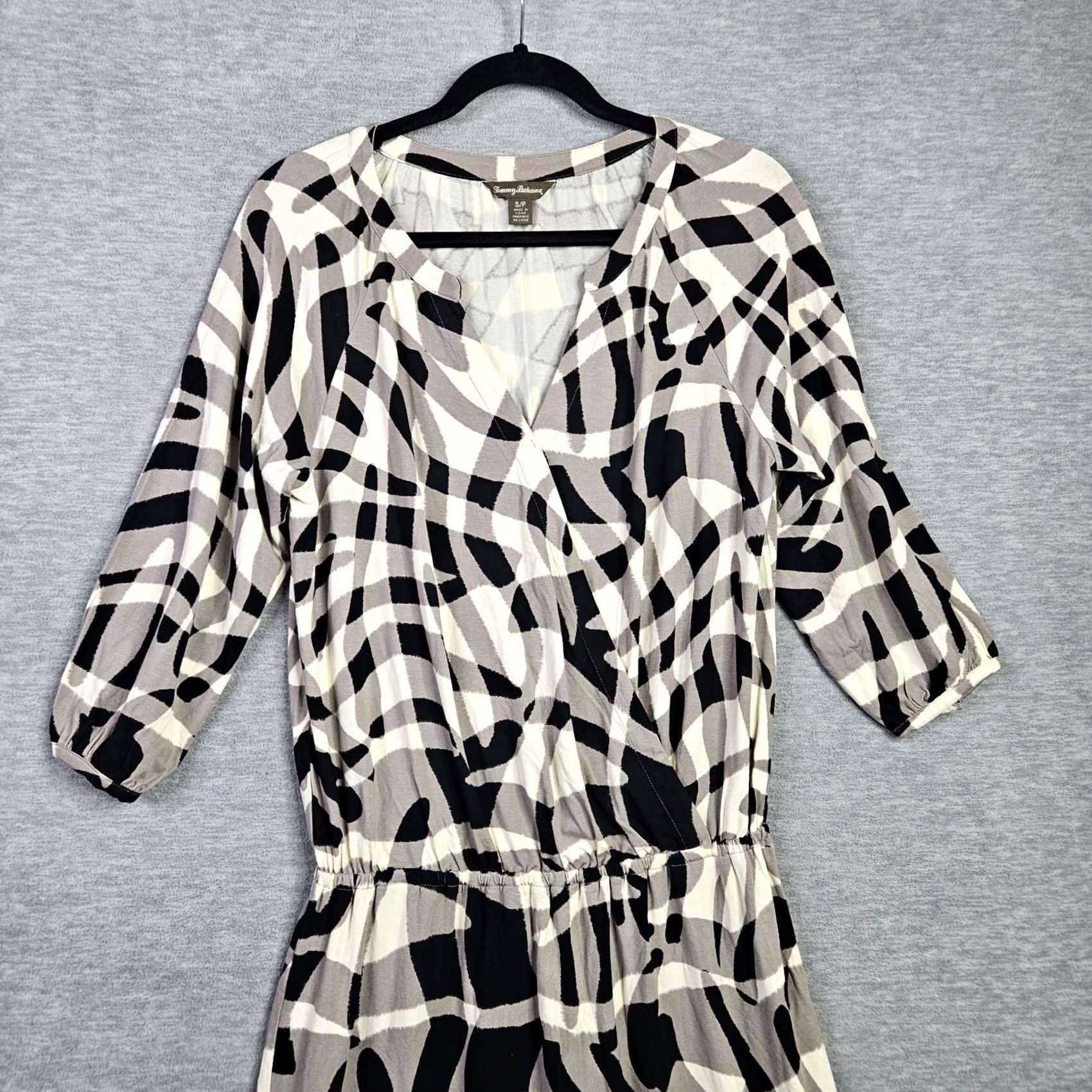 Tommy Bahama Tommy Bahama Dress Women’s S Black Beige Abstract Print 3/4 Sleeve Wrapped A-Line Vintage No Size S / US 4 / IT 40 - 2 Thumbnail