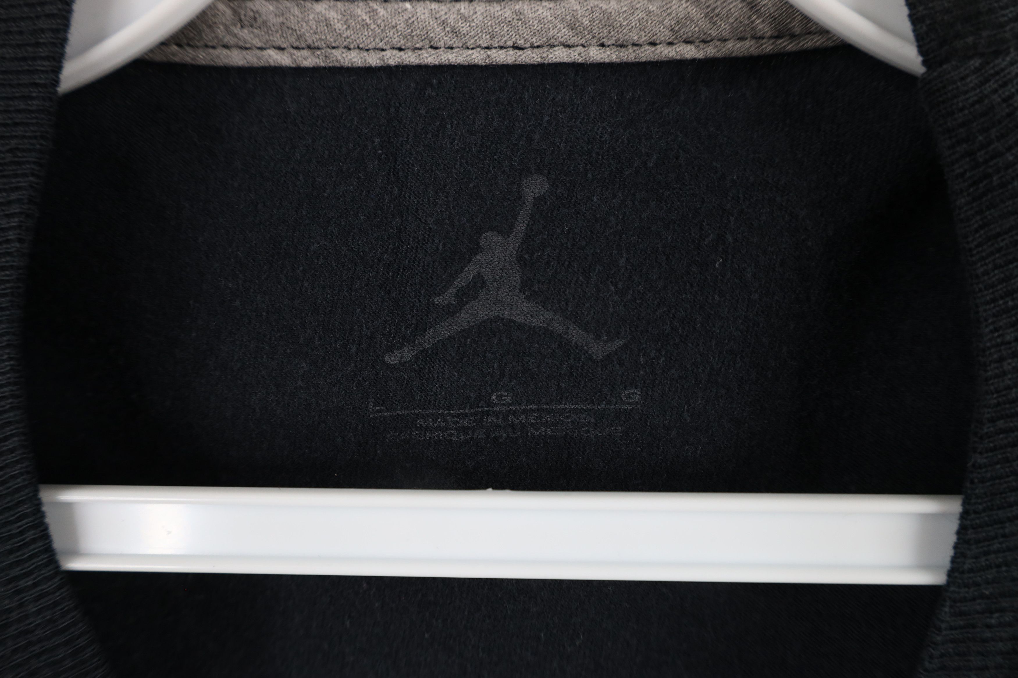 Nike × Vintage Vintage Nike Air Jordan Out Rock The Right Thing T-Shirt Size US L / EU 52-54 / 3 - 5 Thumbnail
