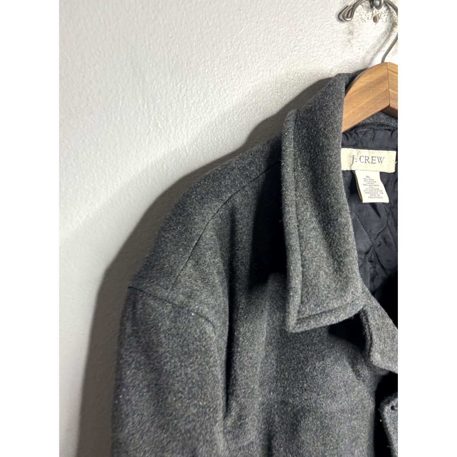 J.Crew J.Crew Wool Coat Mens XL Gray Thinsulate Quilted Button Front Overcoat Size US XL / EU 56 / 4 - 2 Thumbnail