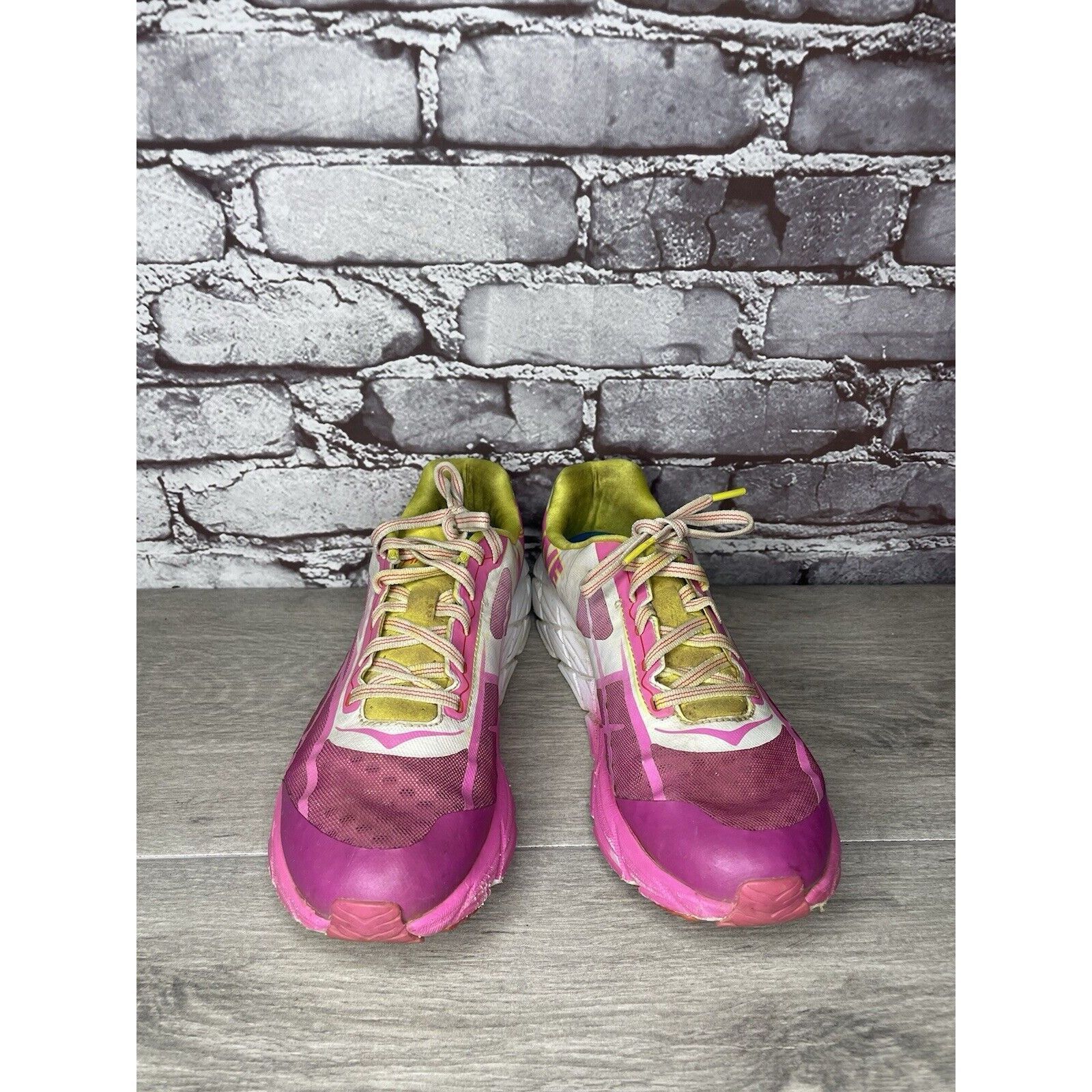 Hoka HOKA ONE TRACER Pink FUSCIA CITRUS Lace Up Sneakers Women 9M Size US 9 / IT 39 - 2 Thumbnail