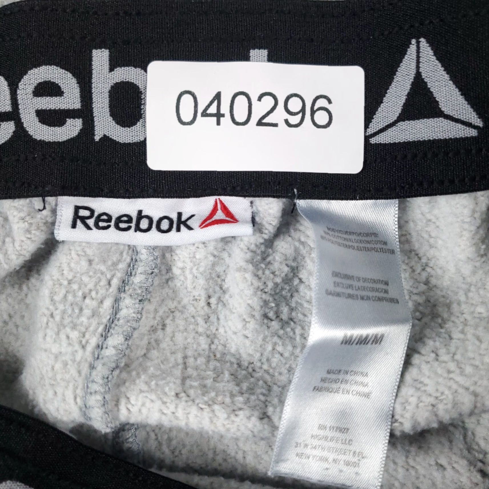 Reebok Reebok Shorts Mens Medium Gray Casual Active Running Sweat Shorts Size US 31 - 7 Thumbnail