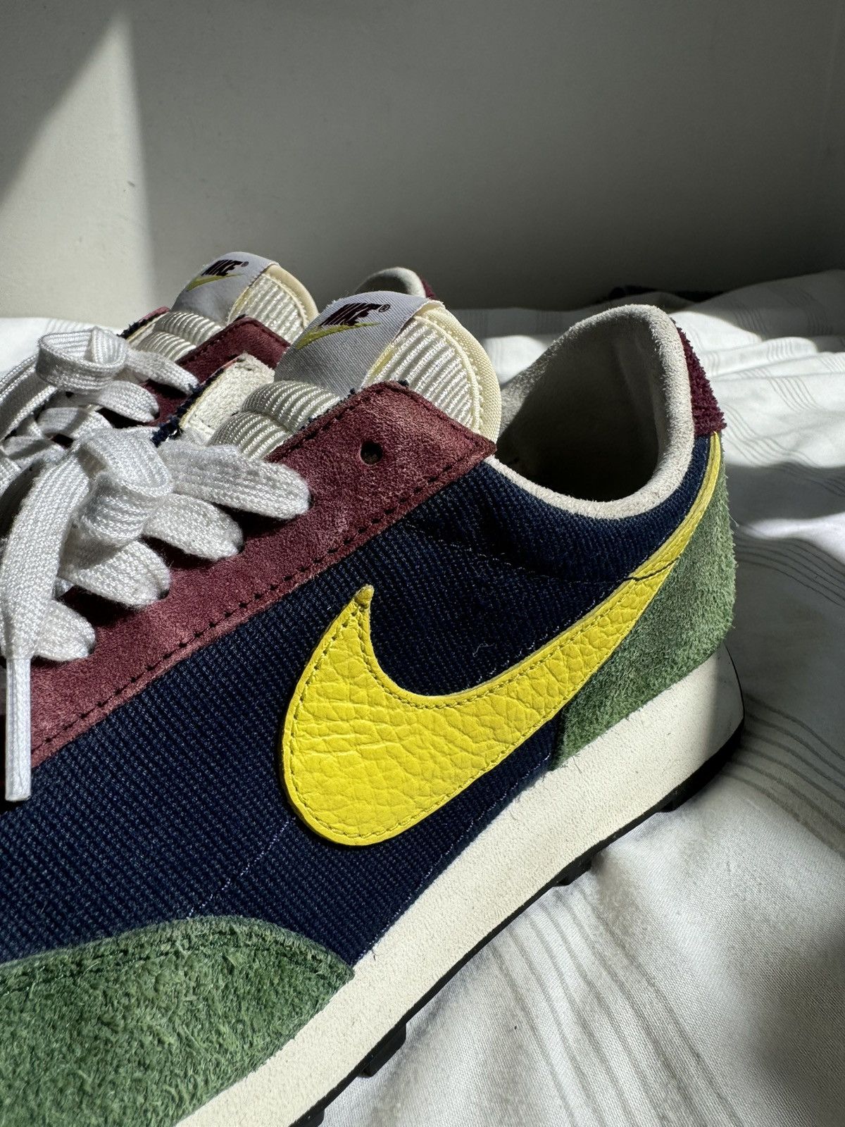 Nike Nike Daybreak Cosmic Bonsai UK9/US10 Size US 10 / EU 43 - 3 Thumbnail