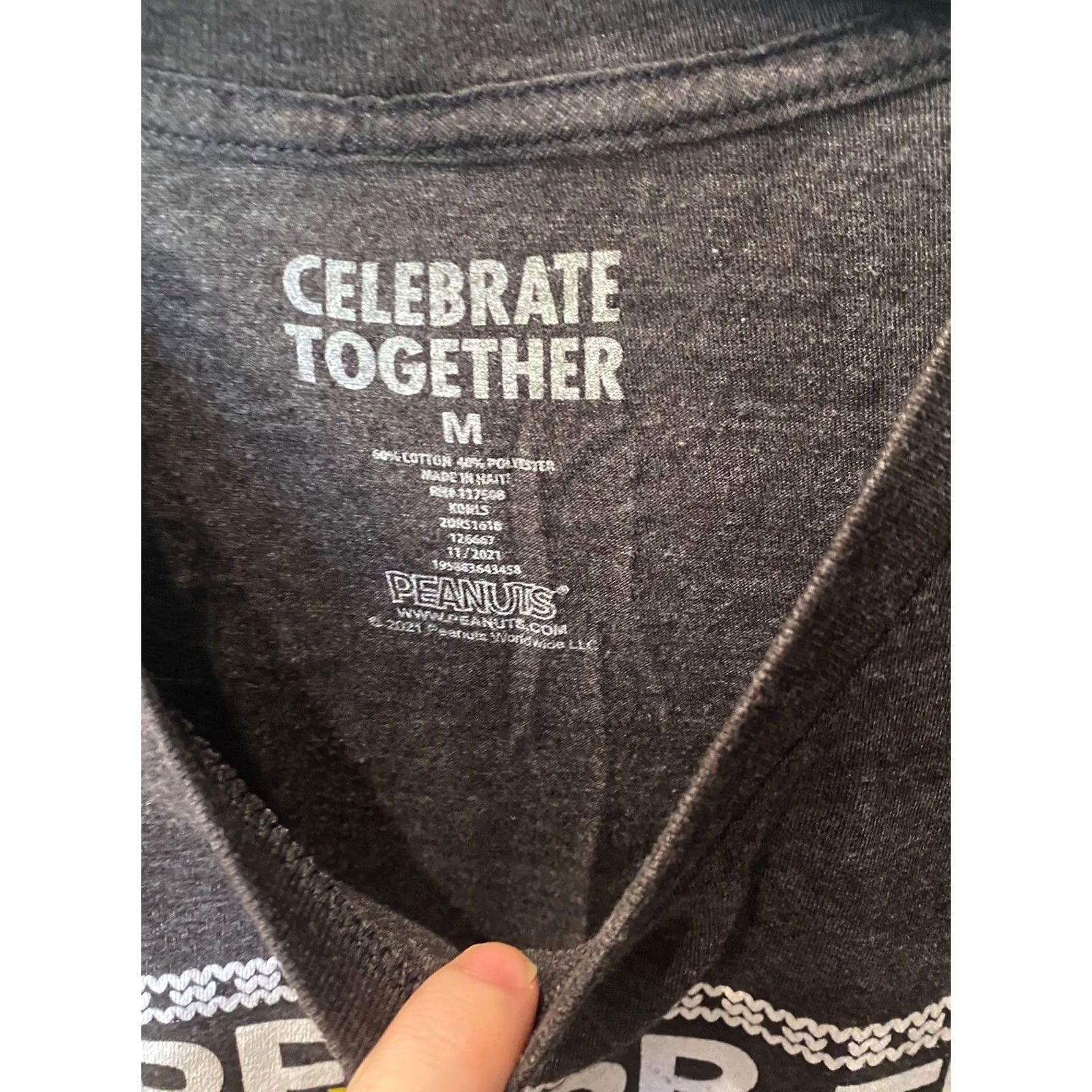 Vintage Celebrate Together Grinch Fear For The Presents Christmas TEE T SHIRt Medium M Shirt Mens Holiday Grinch Christmas TEE Size US M / EU 48-50 / 2 - 4 Thumbnail