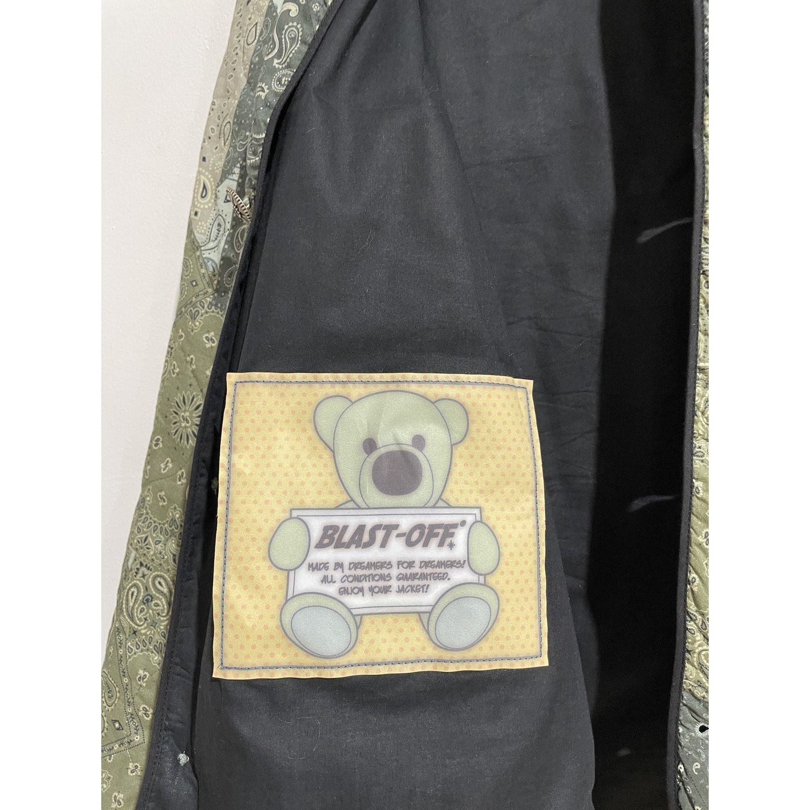 Other BLAST-OFF GREEN QUILTED PATCHWORK JACKET SIZE 48 (US XL) Size US XL / EU 56 / 4 - 5 Thumbnail