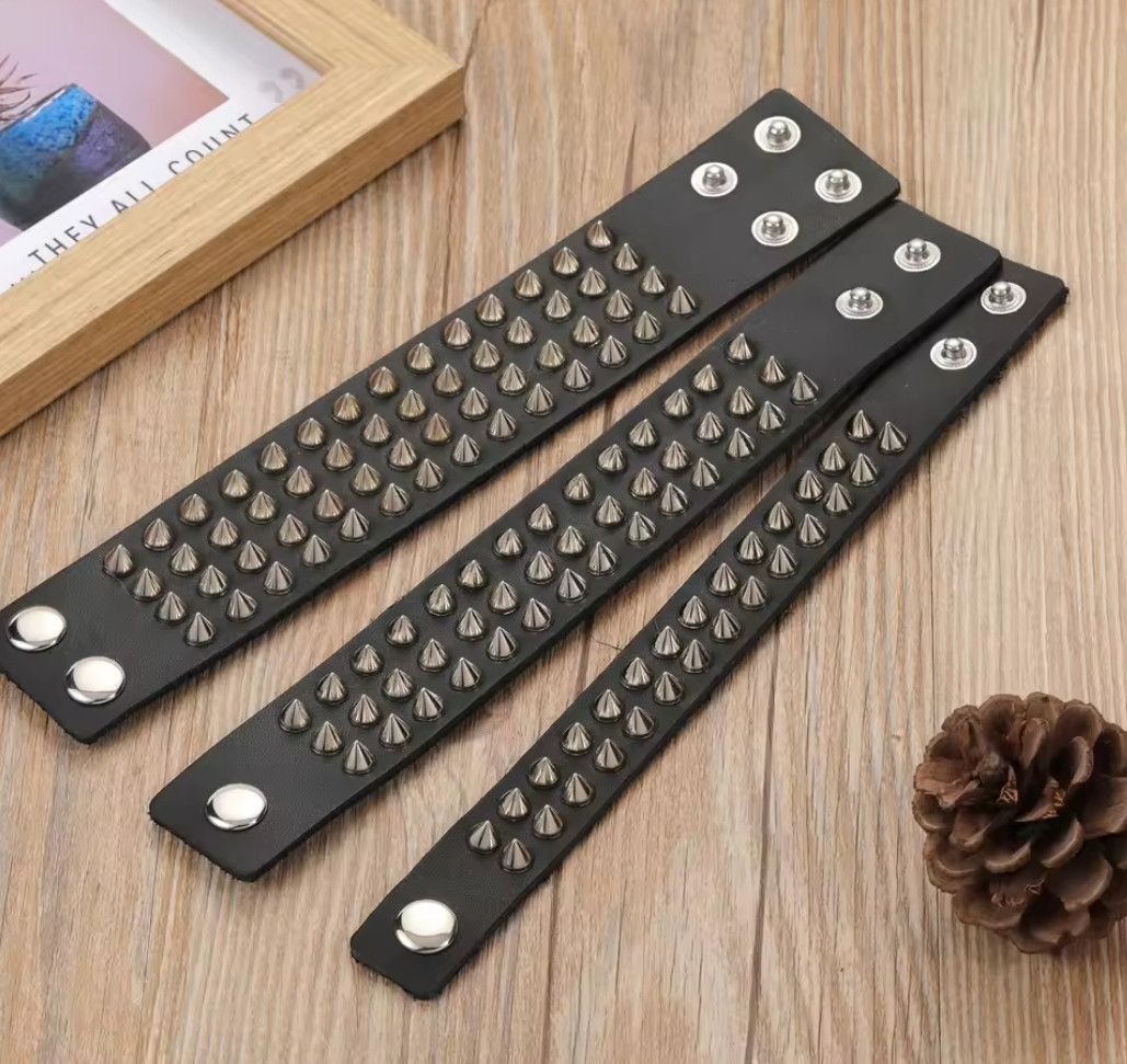 Japanese Brand Pu leather 2 Line Spike Vintage Bracelet Size ONE SIZE - 3 Thumbnail