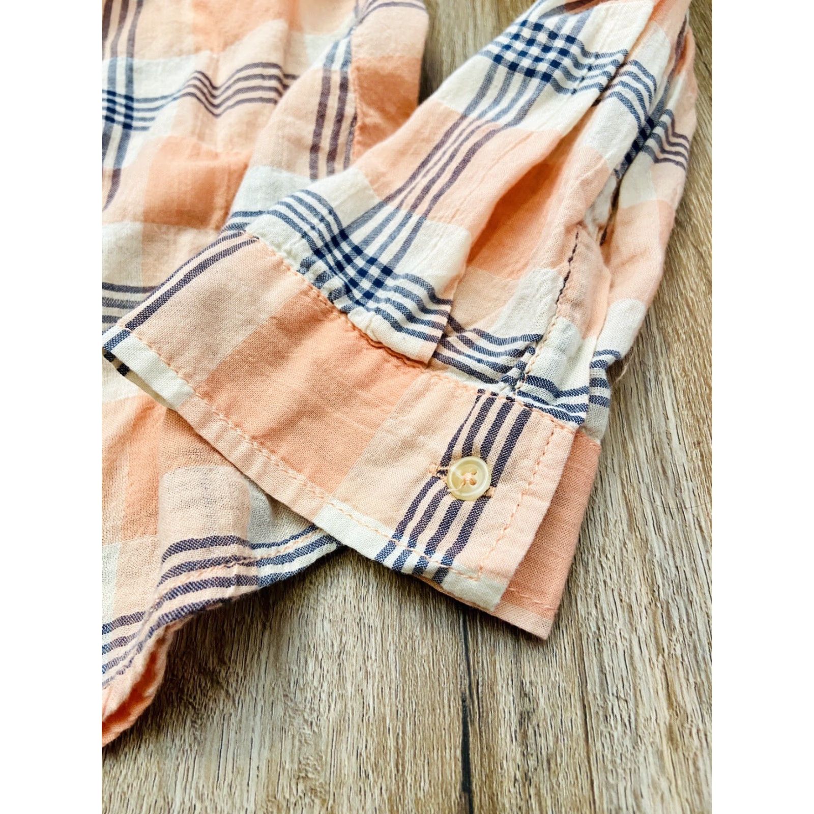 Vintage Maurices Button-Down Shirt Pink Plaid Front Pocket Women’s Size 0 Long Sleeve Adult Small Pink Plaid Mens? Wait. Size XS / US 0-2 / IT 36-38 - 3 Thumbnail