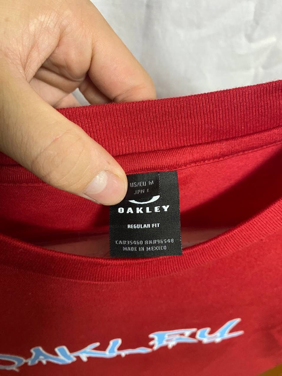Oakley 👕 Oakley Graffiti Logo T-Shirt Size US M / EU 48-50 / 2 - 5 Thumbnail